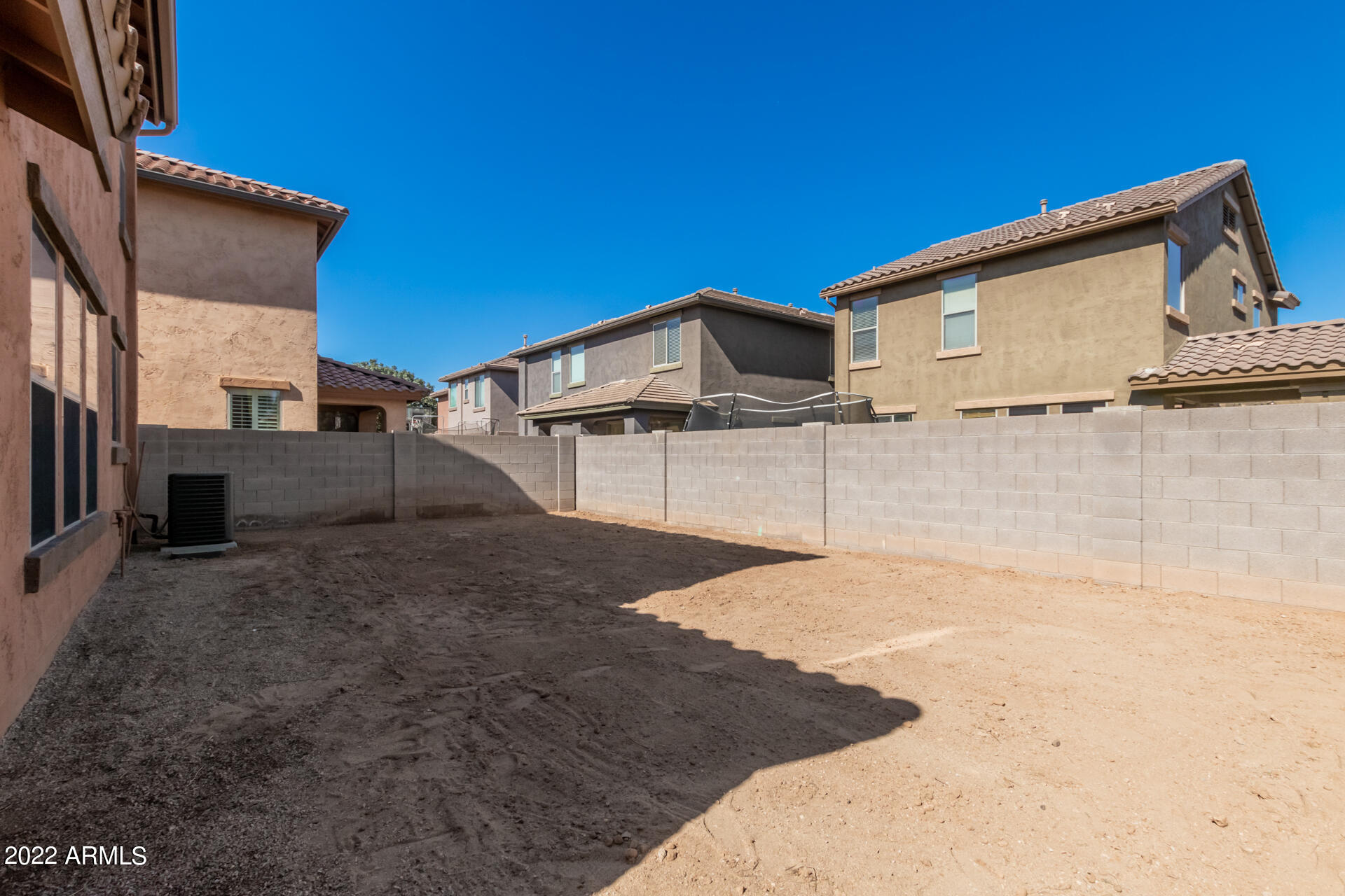 3932 E MORELOS Street