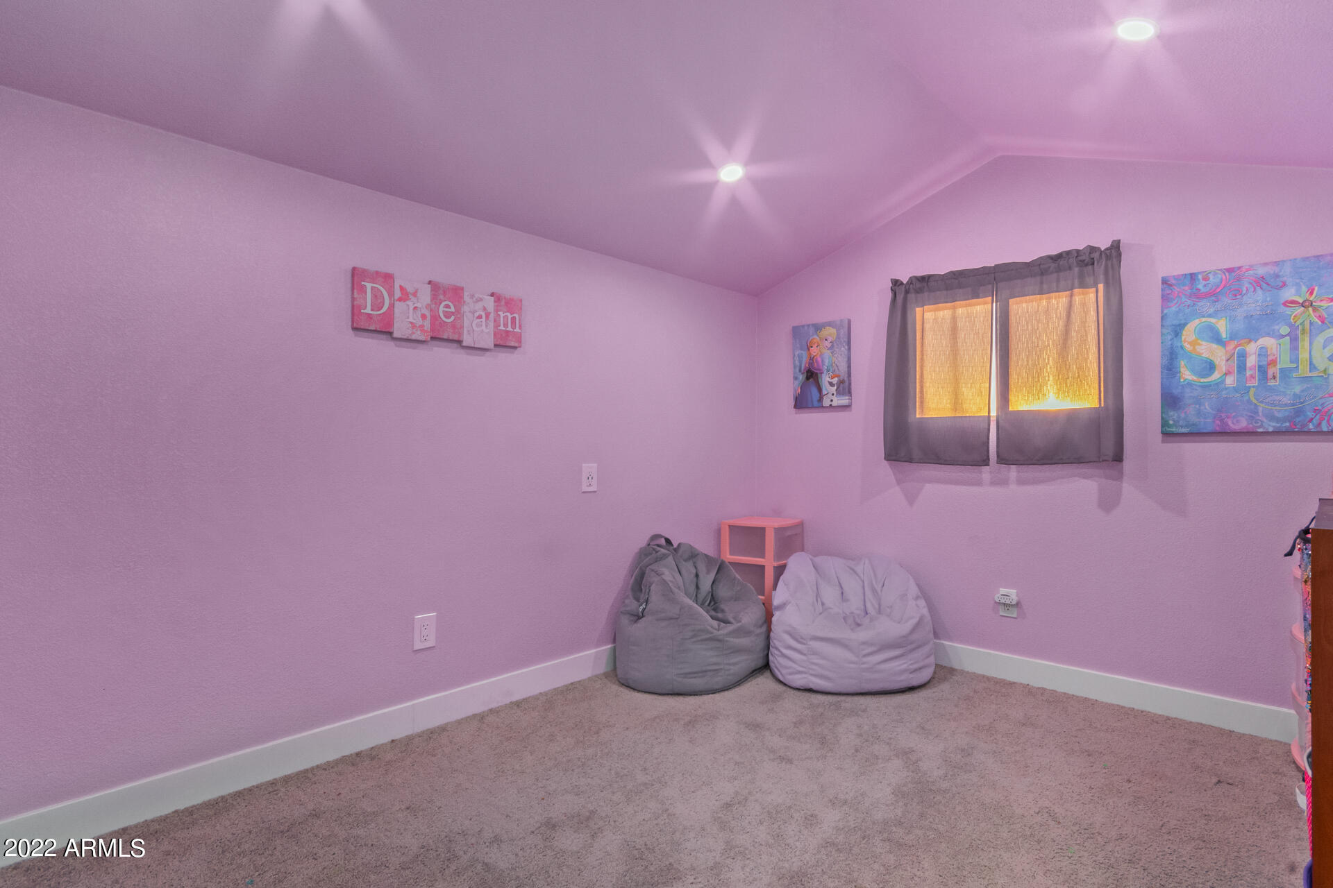 555 S WICKIUP Road