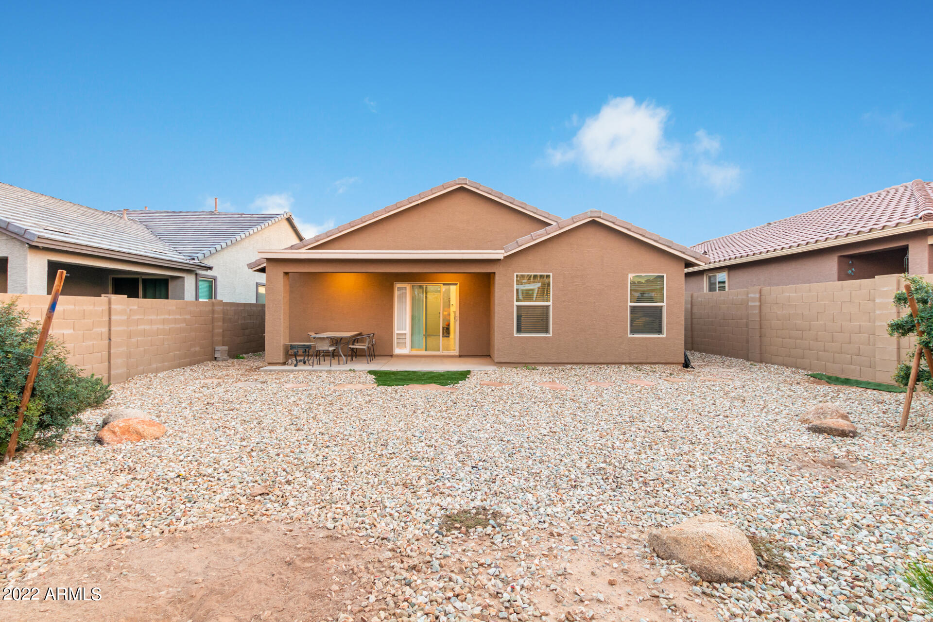 16580 W CHARLOTTE Drive