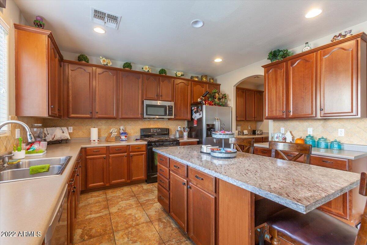 28226 N SHUNDEEN Circle