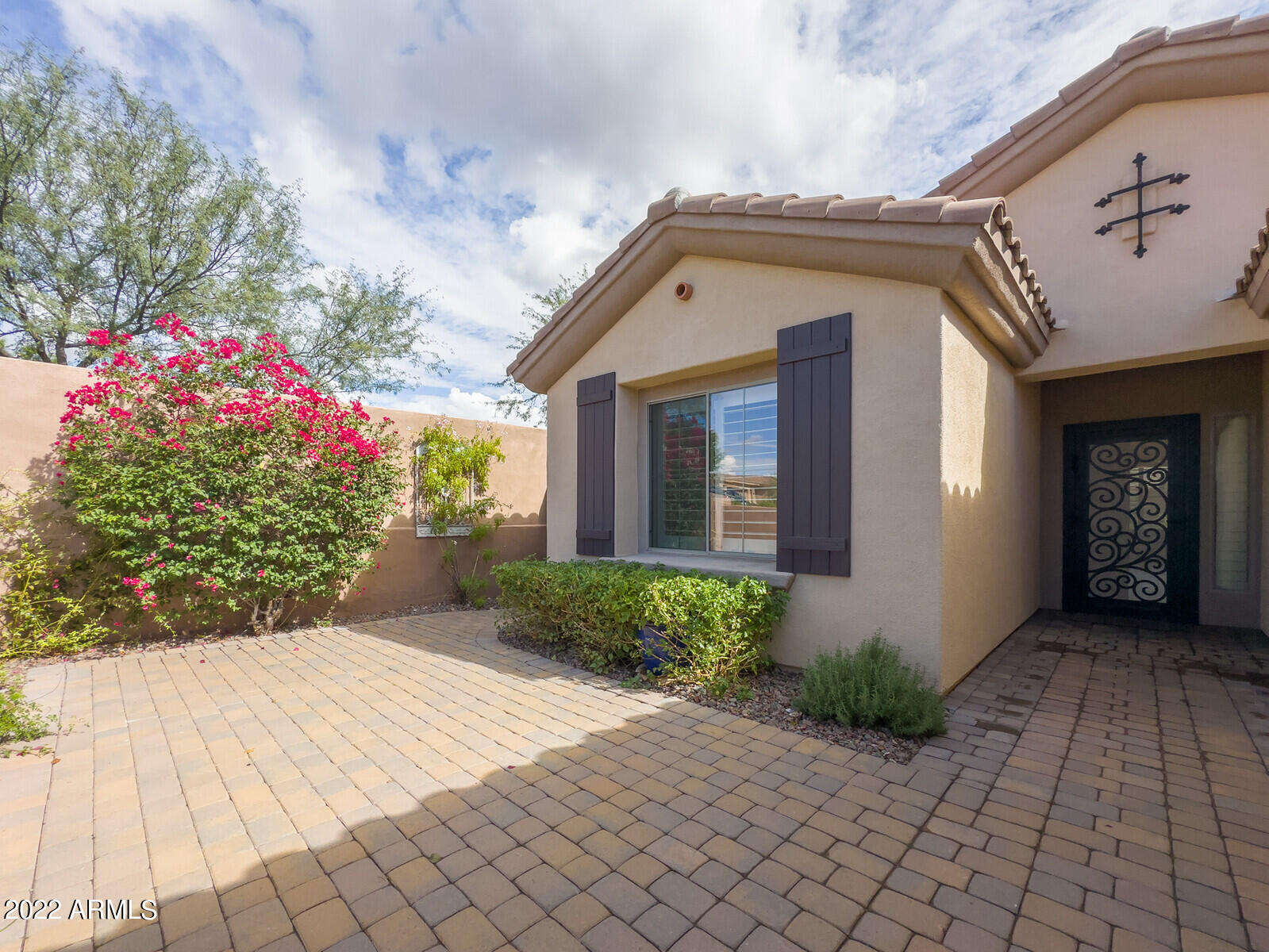 41333 N BELFAIR Way