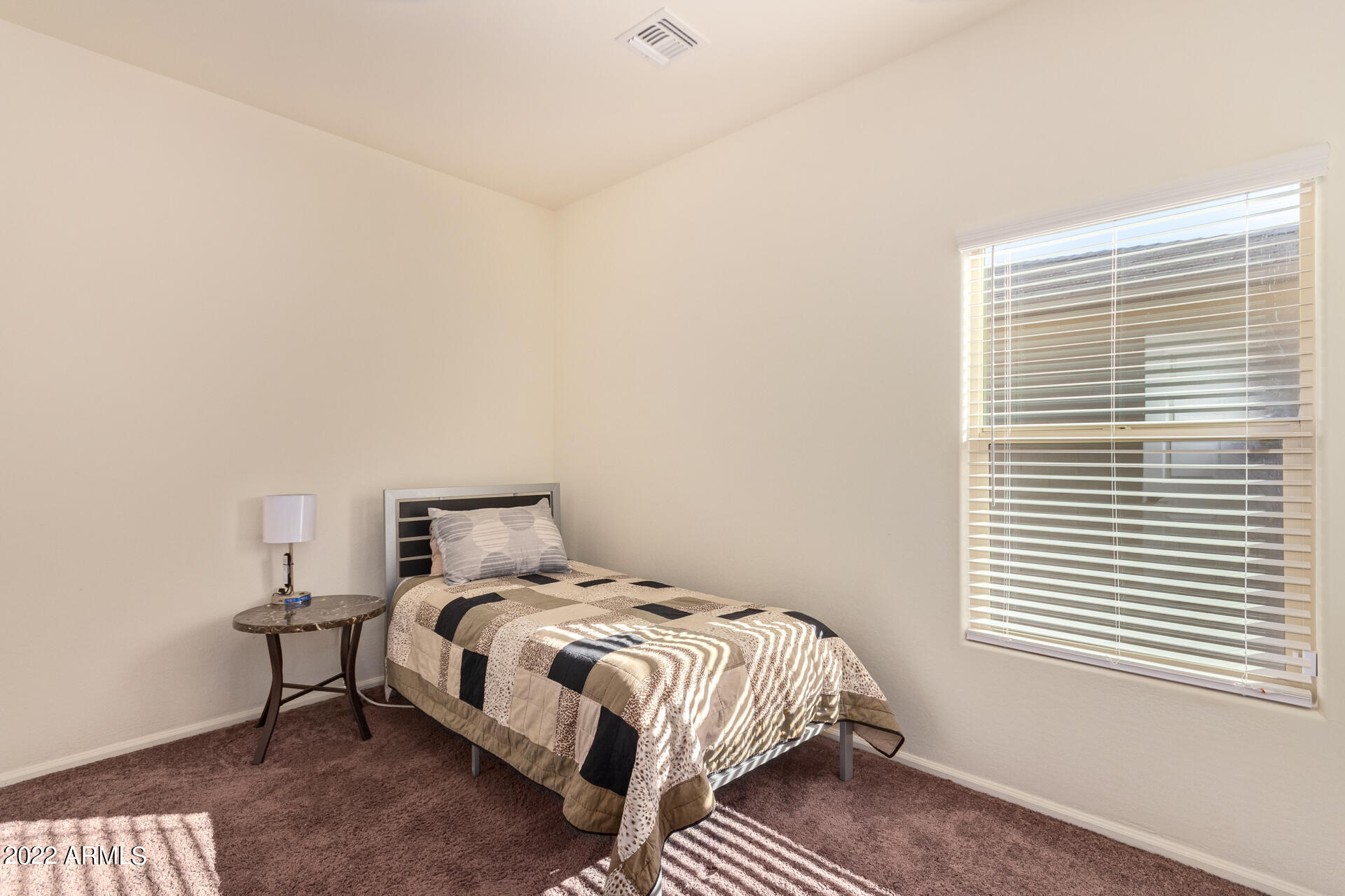 2512 E MOBILE Lane
