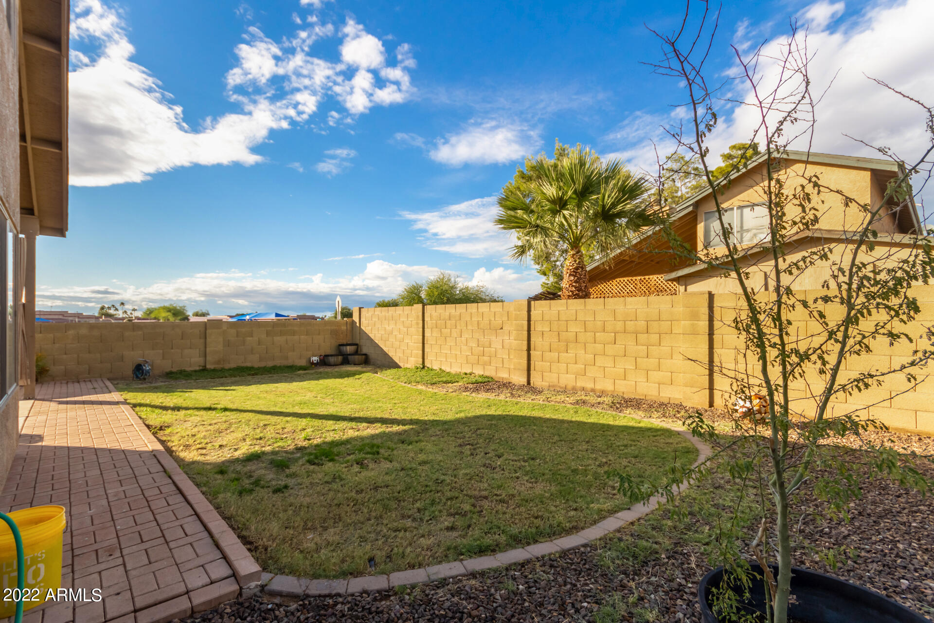 4476 W ORAIBI Drive