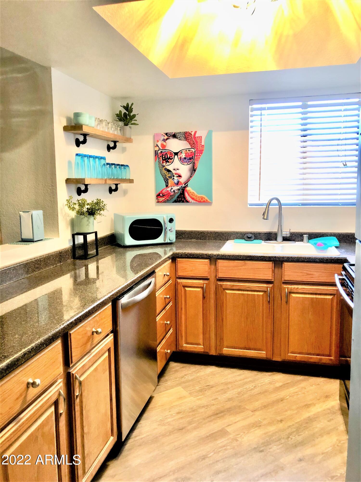 1352 E HIGHLAND Avenue # 119
