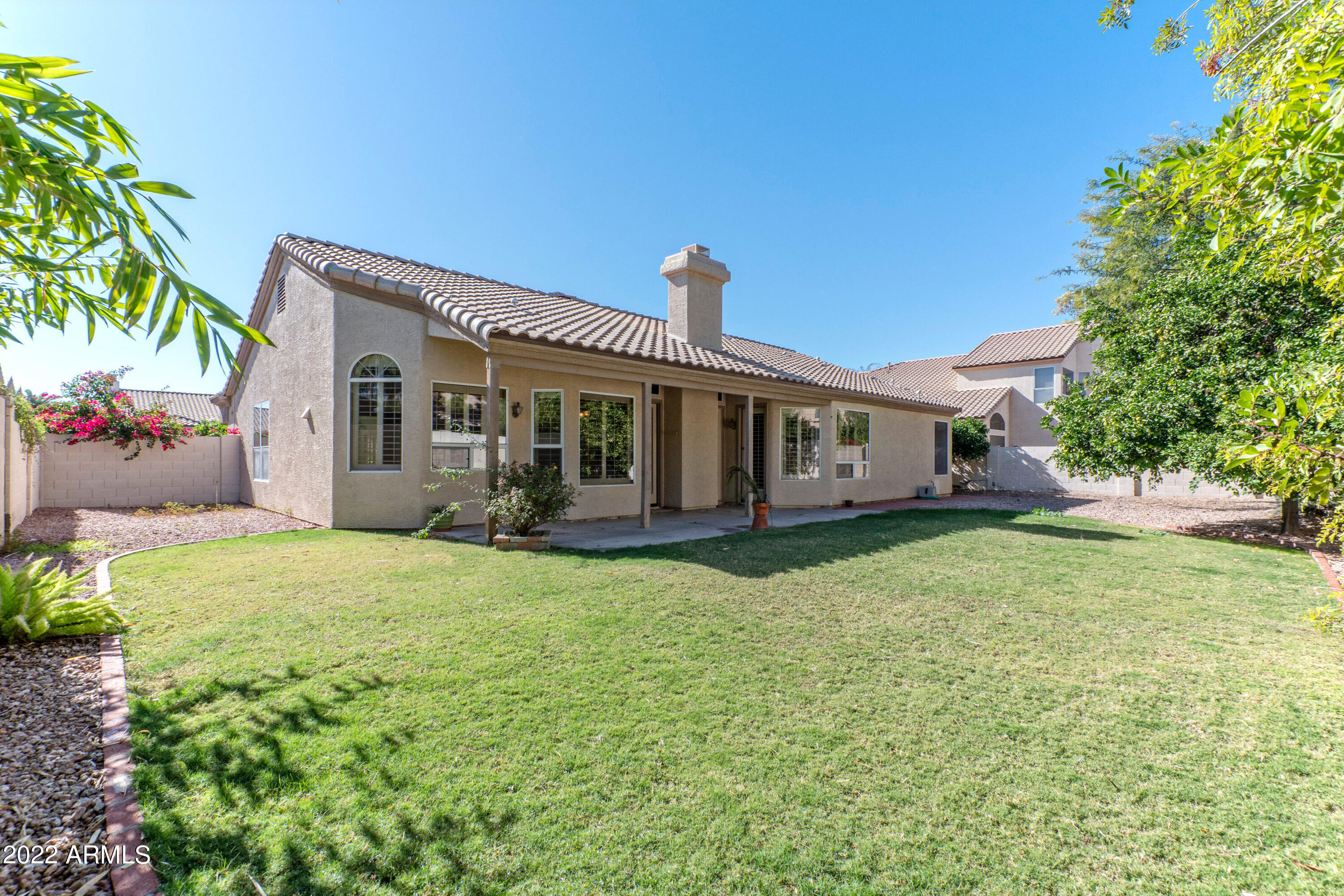5520 E DANBURY Road