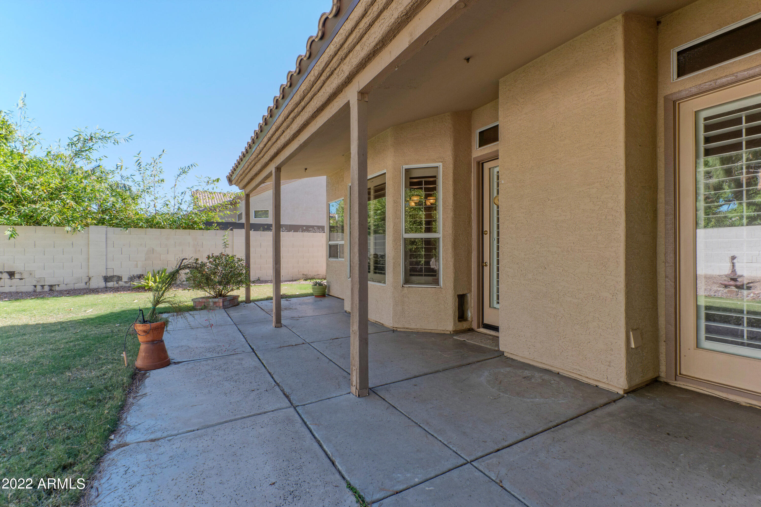 5520 E DANBURY Road