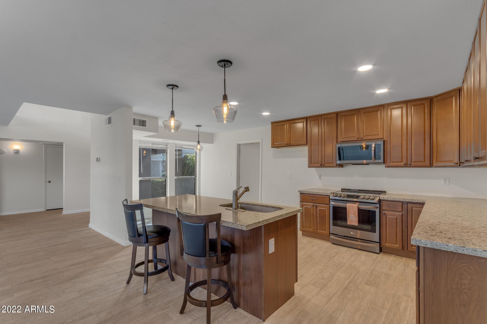 7459 E PLEASANT Run
