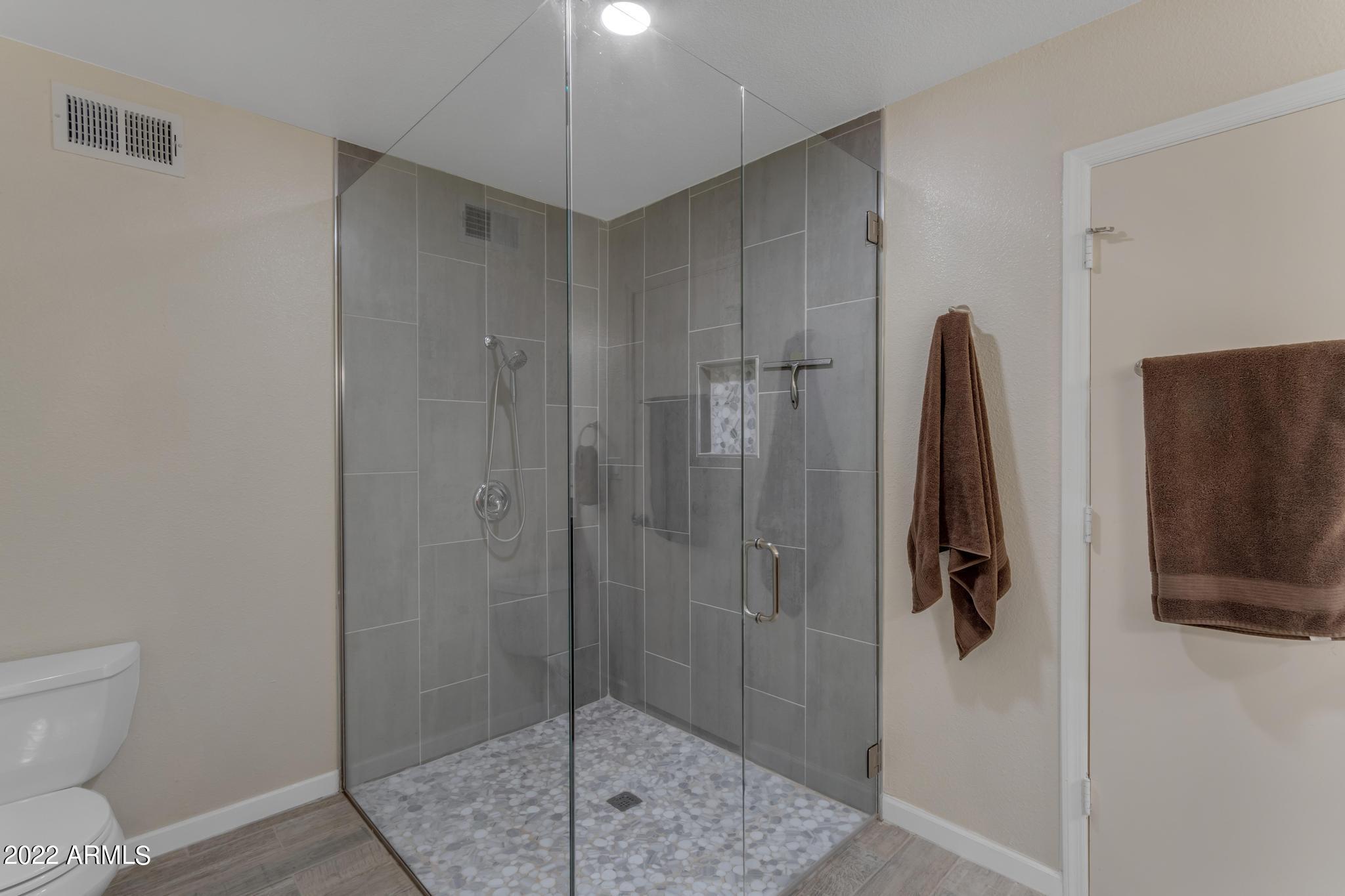 7459 E PLEASANT Run