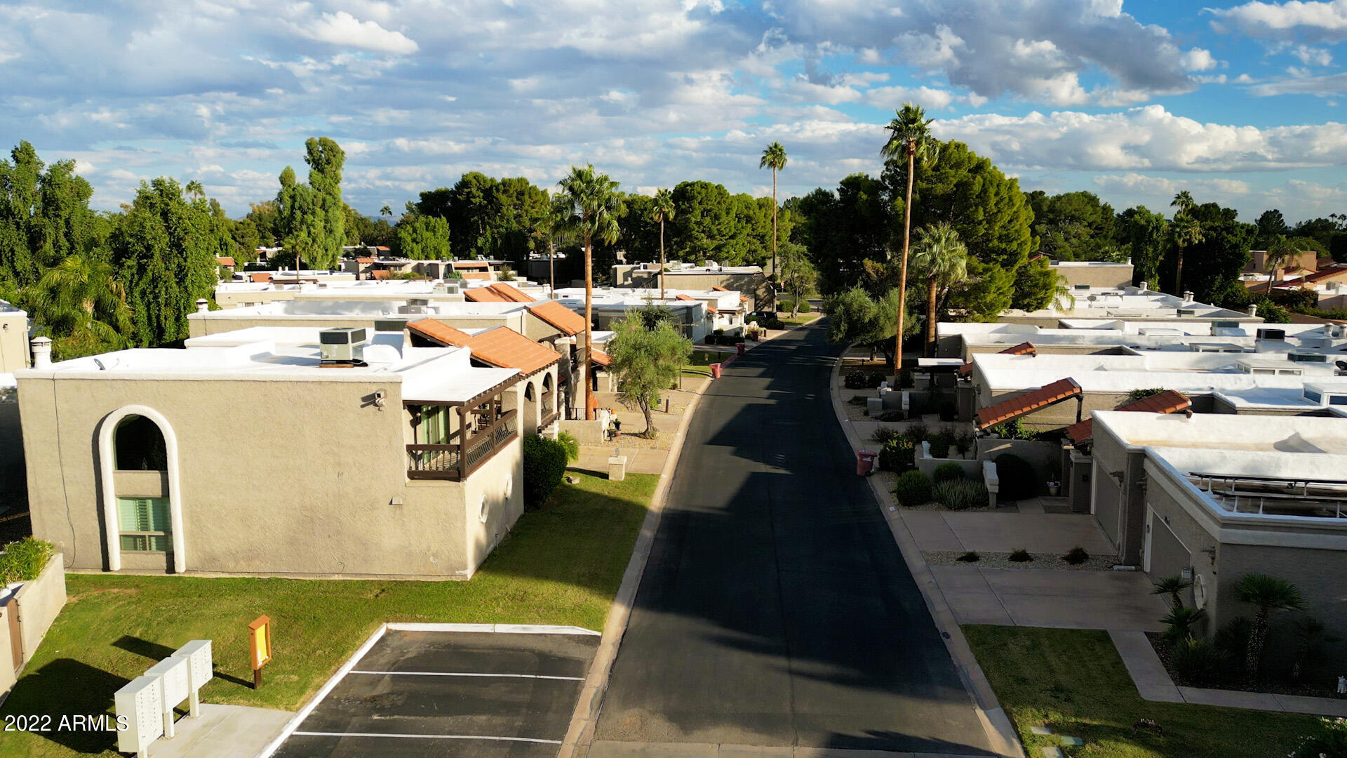 7459 E PLEASANT Run