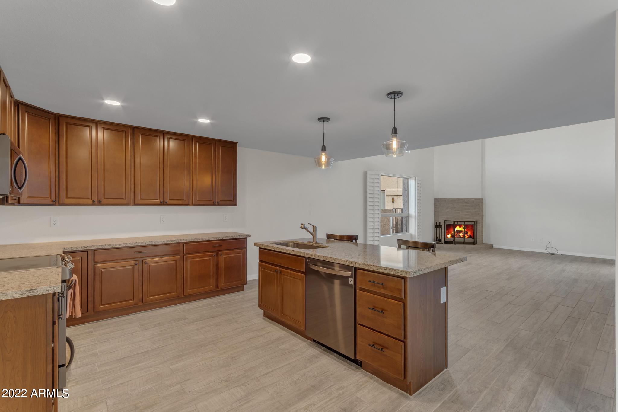 7459 E PLEASANT Run