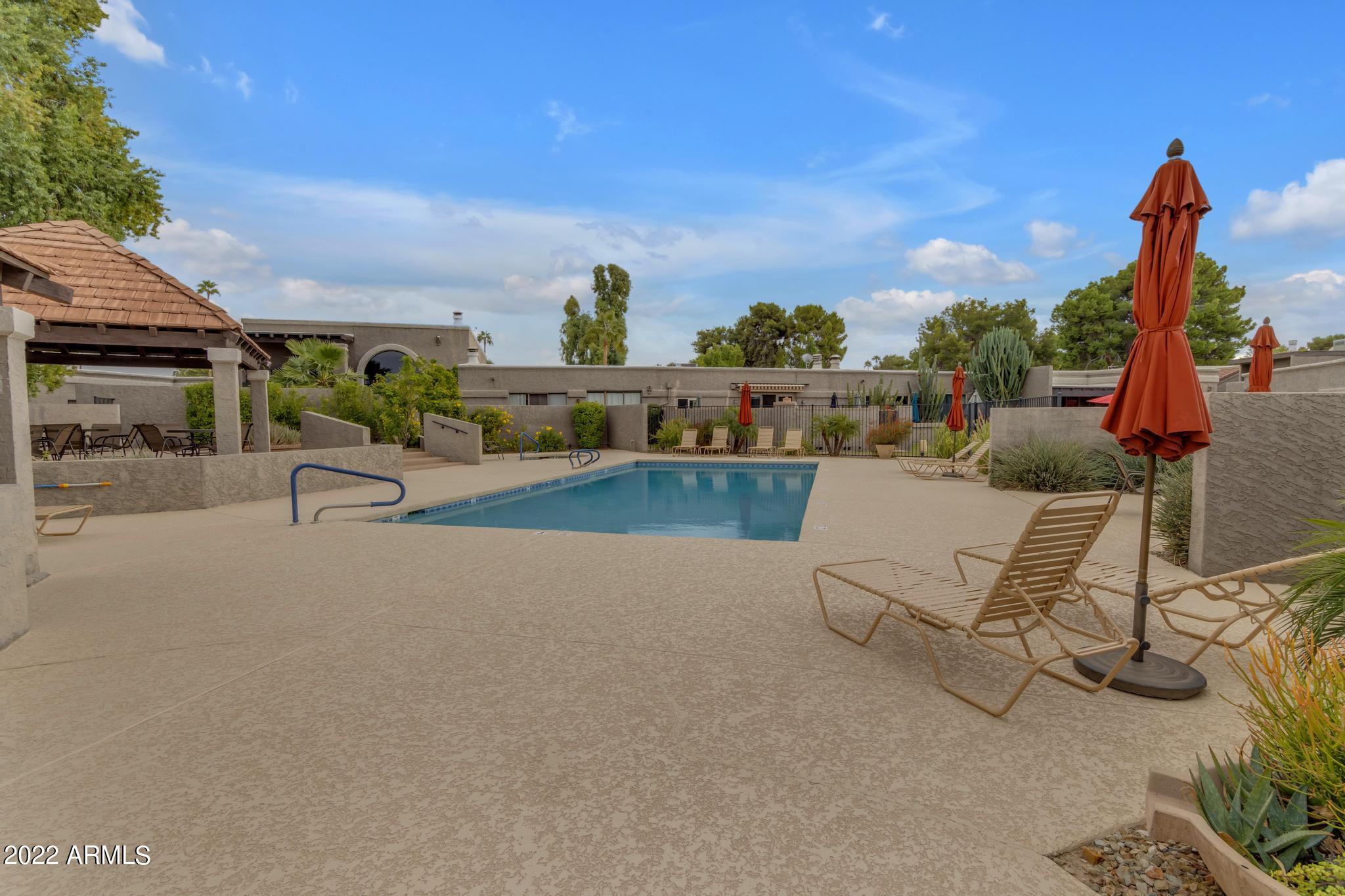 7459 E PLEASANT Run