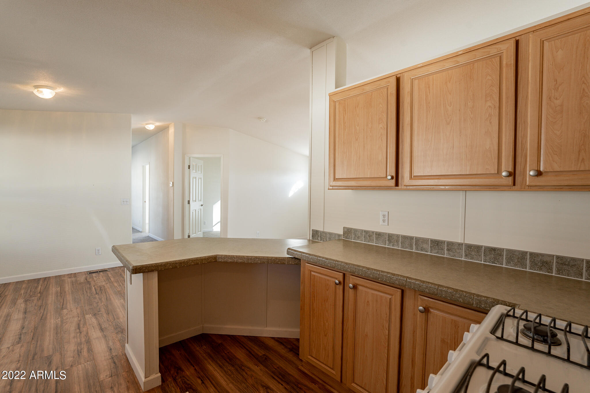 634 S 87TH Place