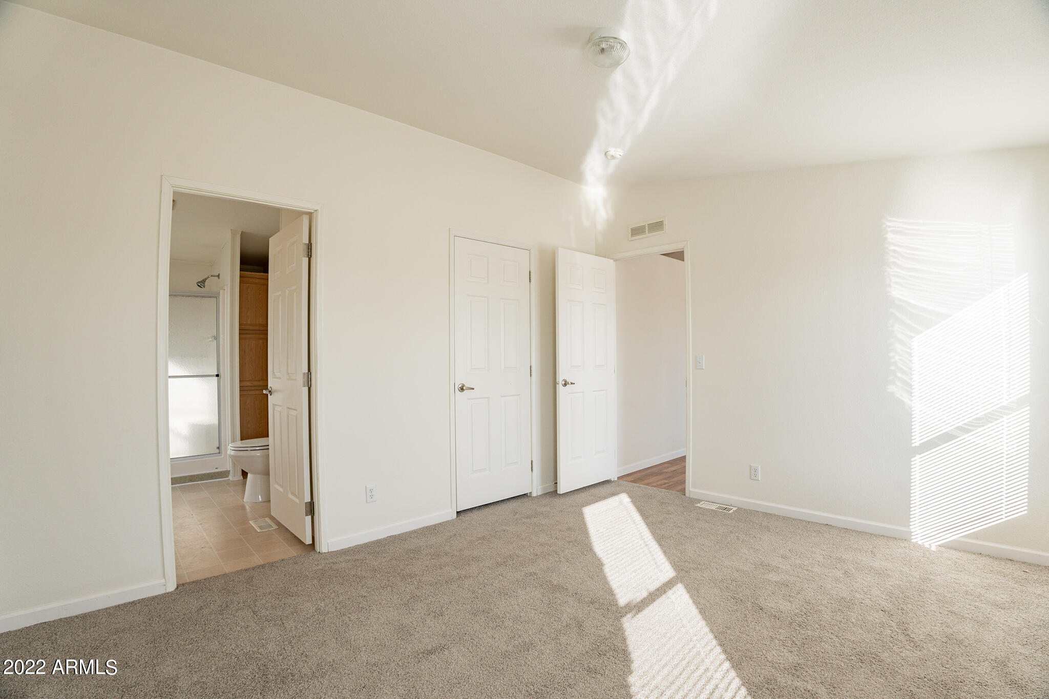 634 S 87TH Place