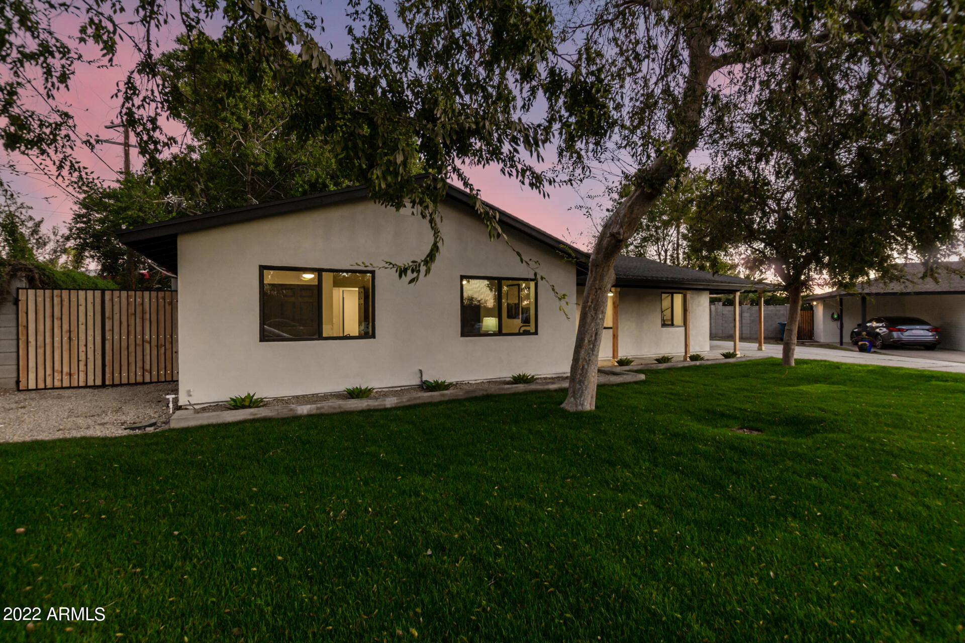 1509 E MCLELLAN Boulevard