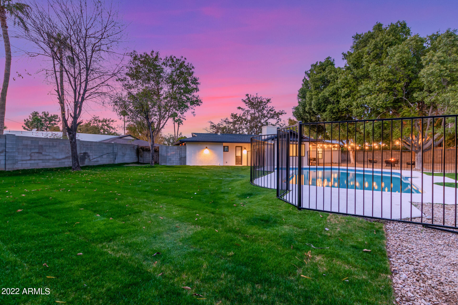 1509 E MCLELLAN Boulevard