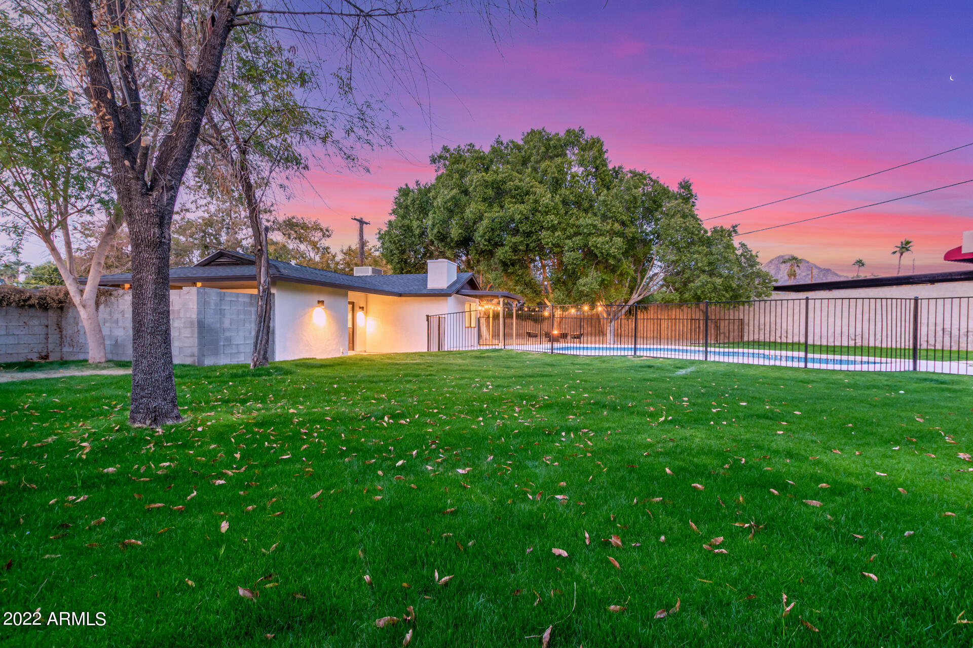 1509 E MCLELLAN Boulevard