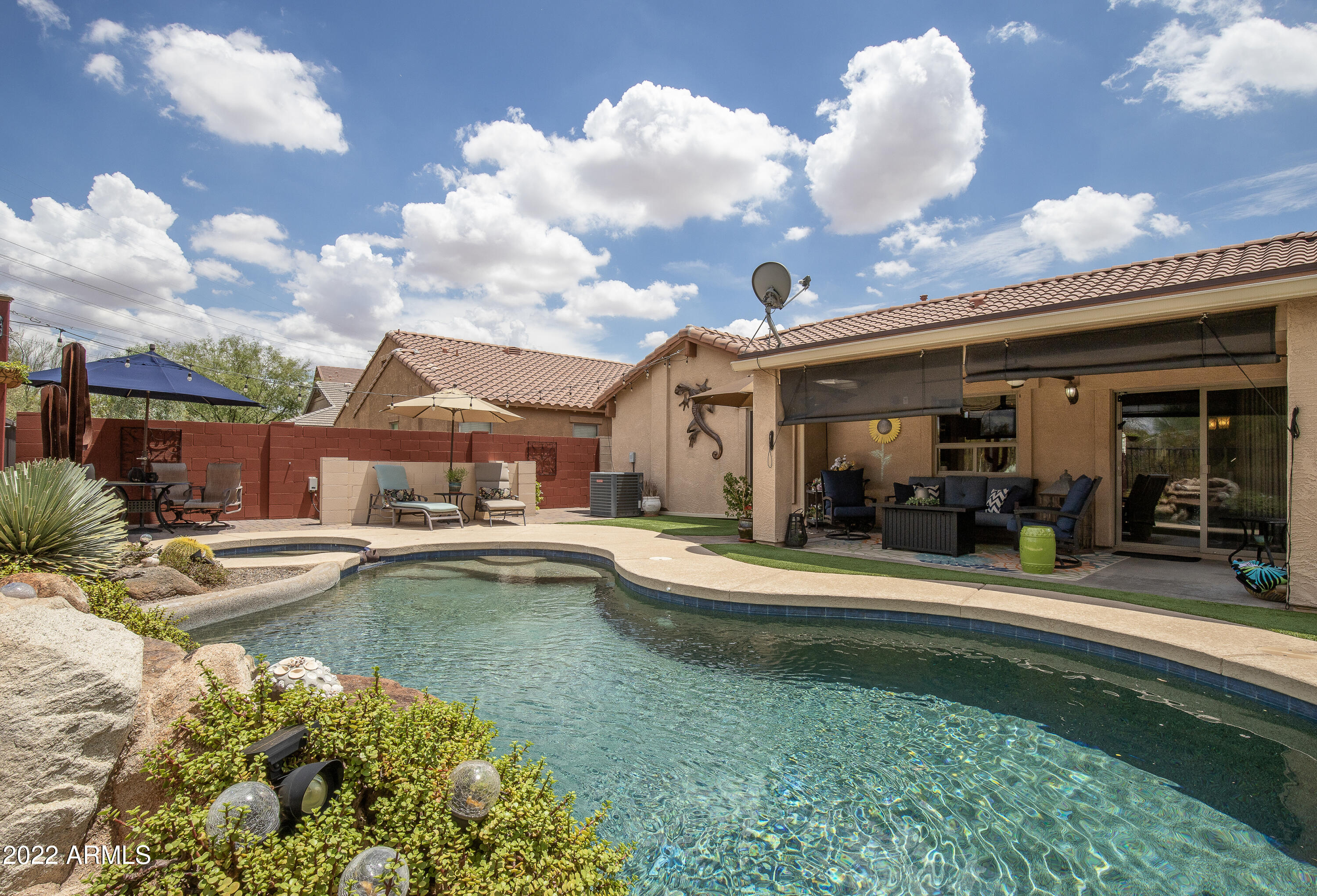 2630 E SAGUARO PARK Lane