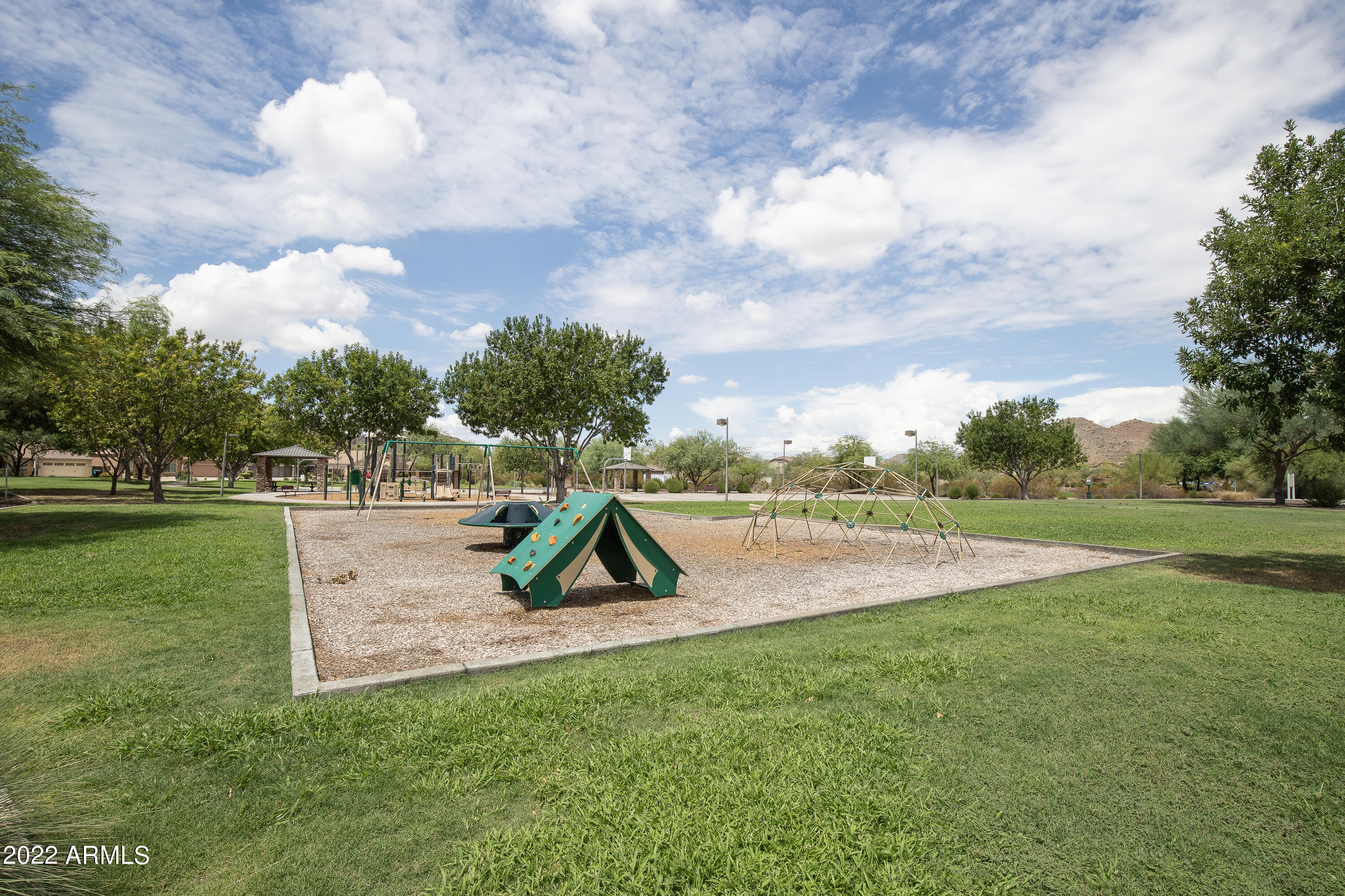 2630 E SAGUARO PARK Lane