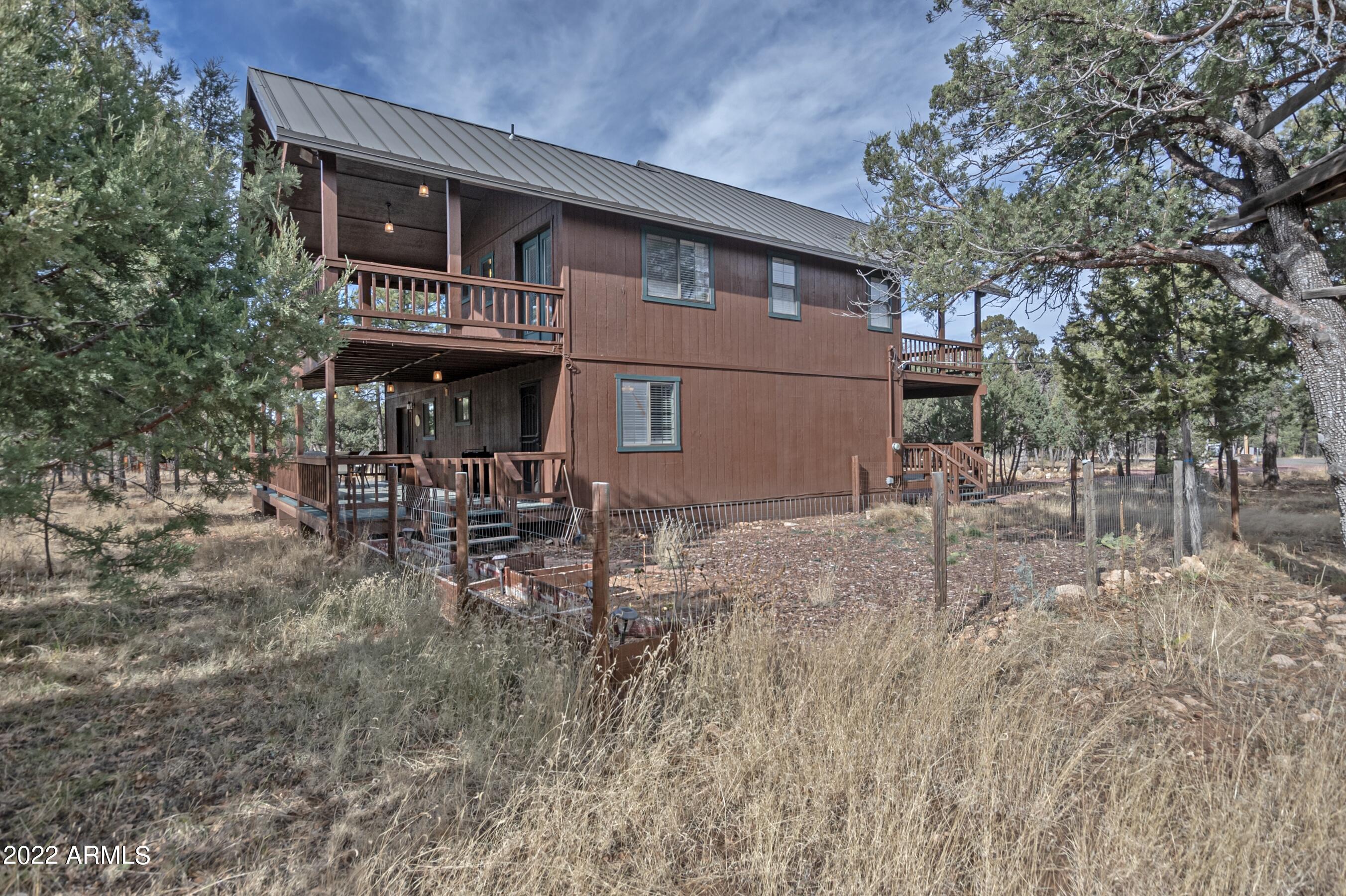 2901 ROUNDUP Circle