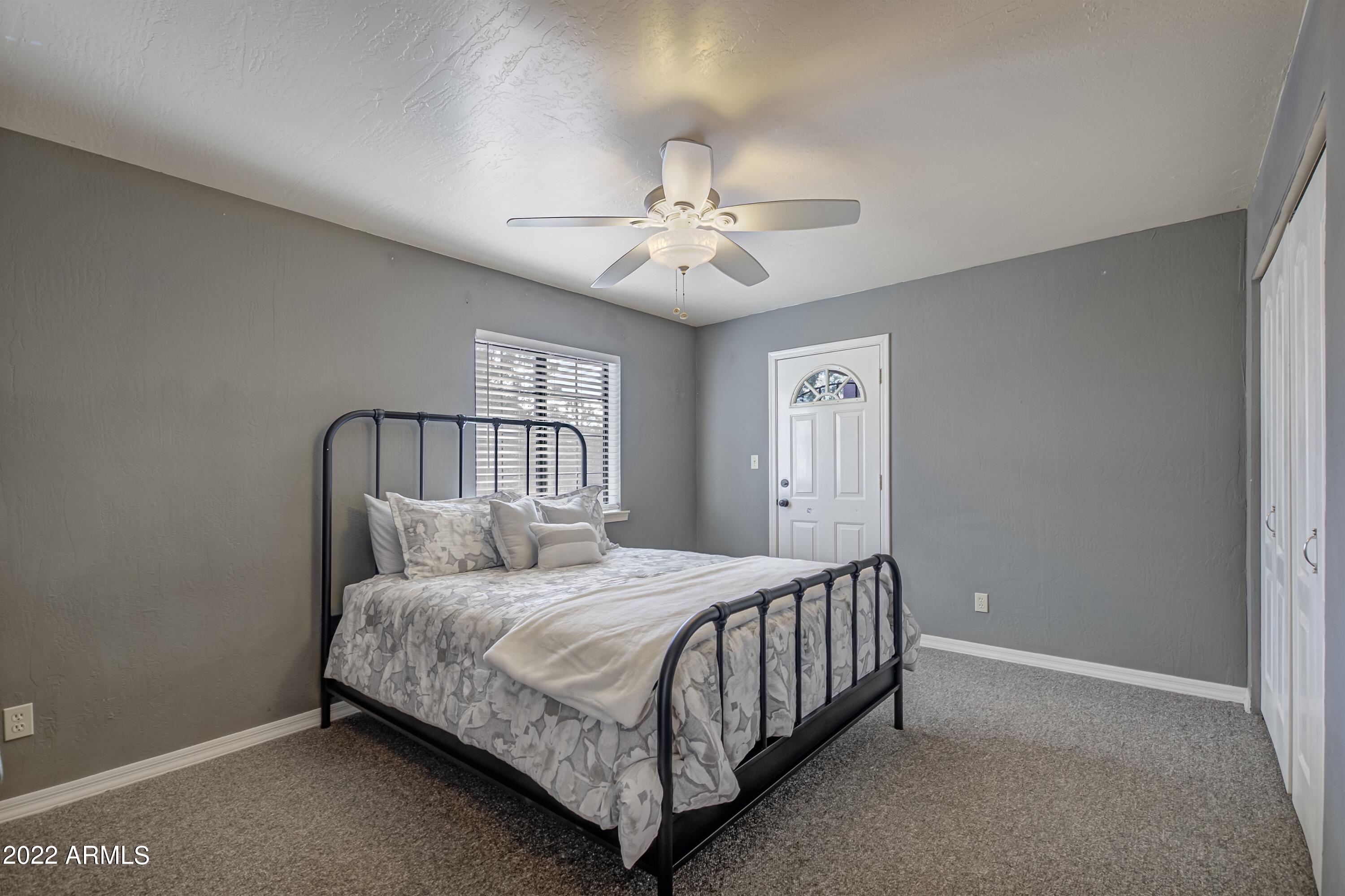 2901 ROUNDUP Circle