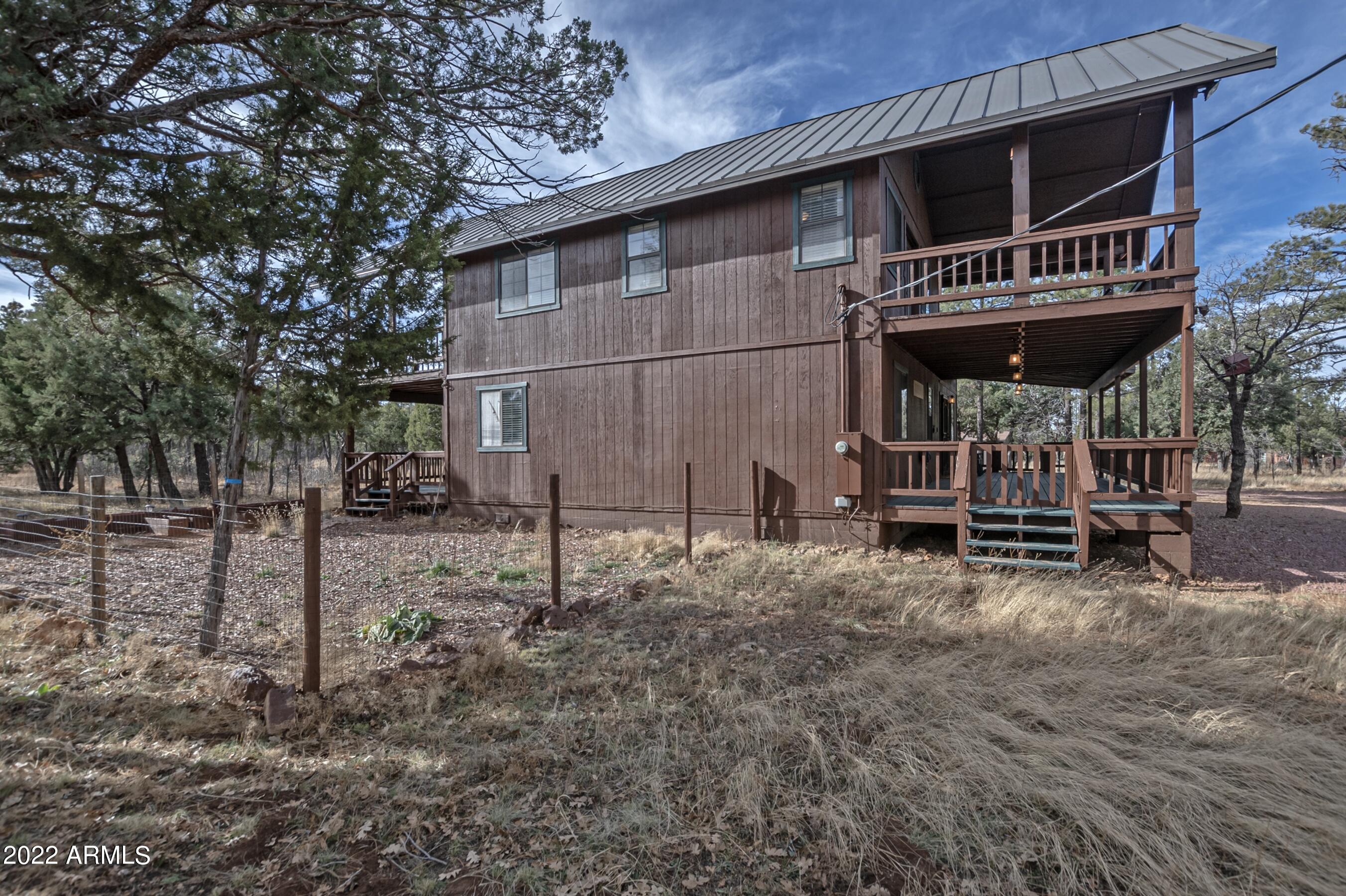 2901 ROUNDUP Circle