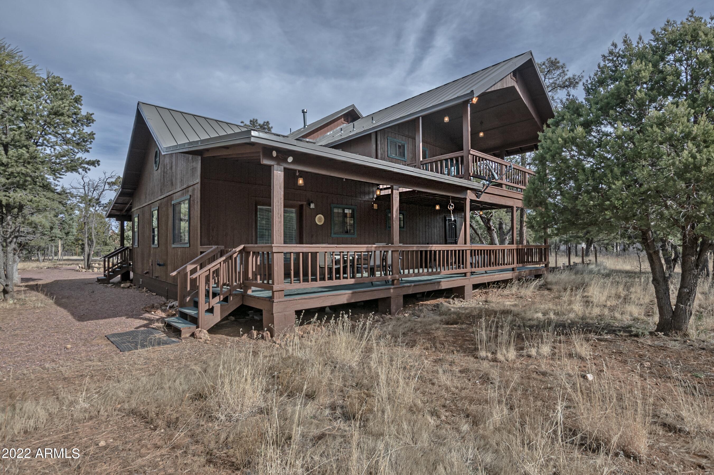 2901 ROUNDUP Circle