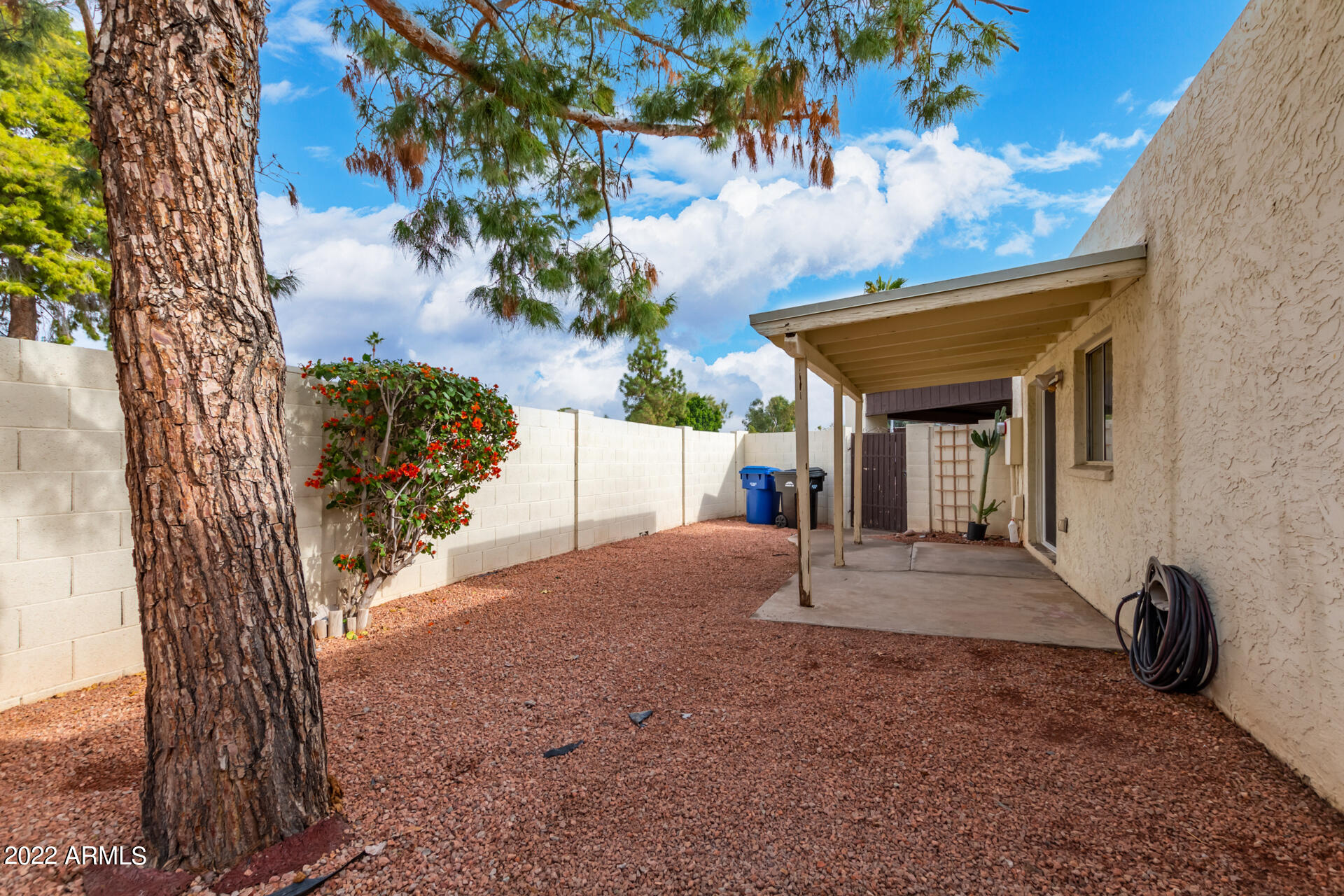 1725 N DATE Street # 4