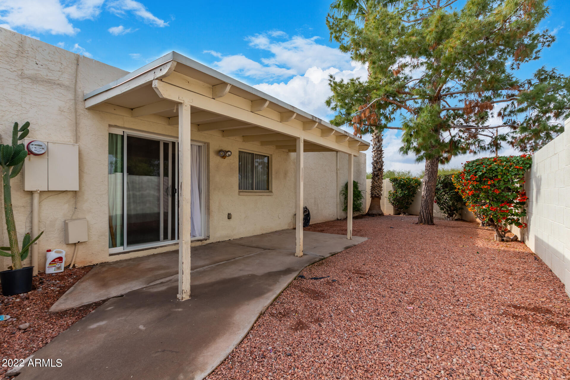 1725 N DATE Street # 4