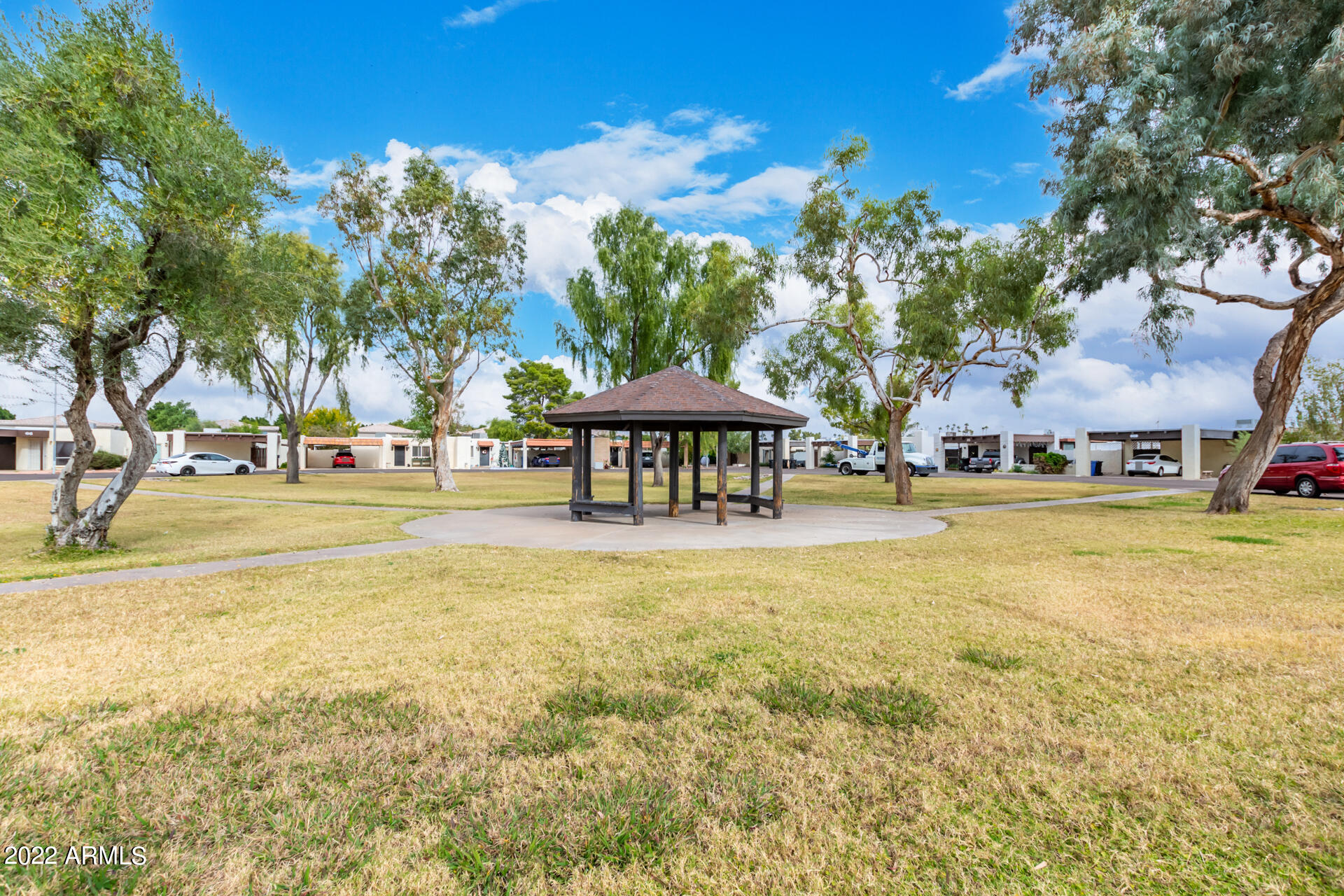 1725 N DATE Street # 4