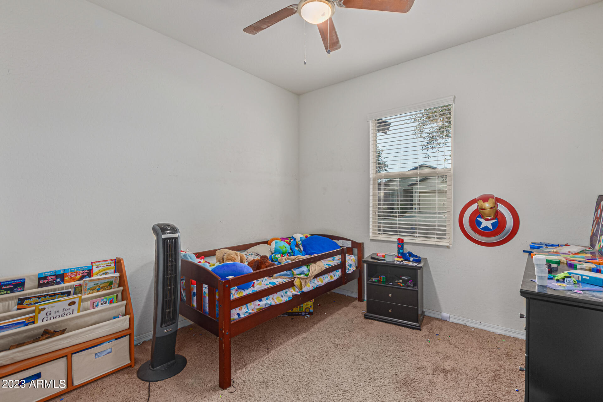 40009 W PRYOR Lane