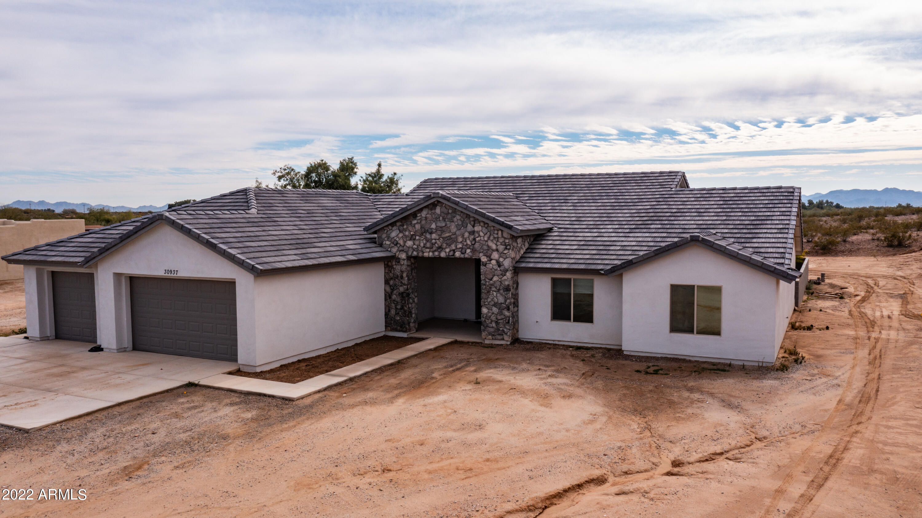 30937 W PLEASANT Lane