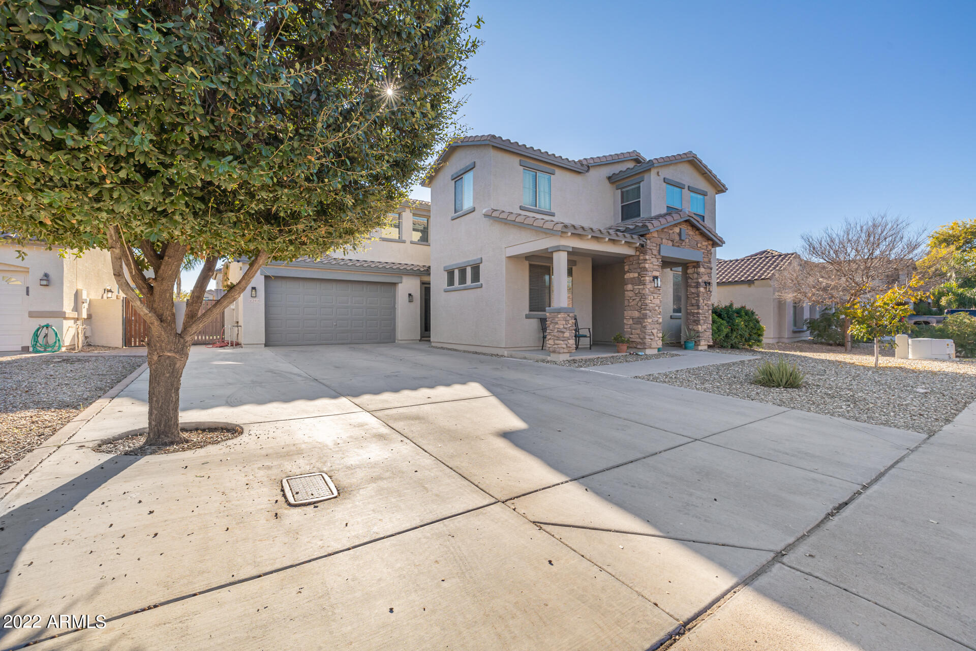 21453 E ROUNDUP Way