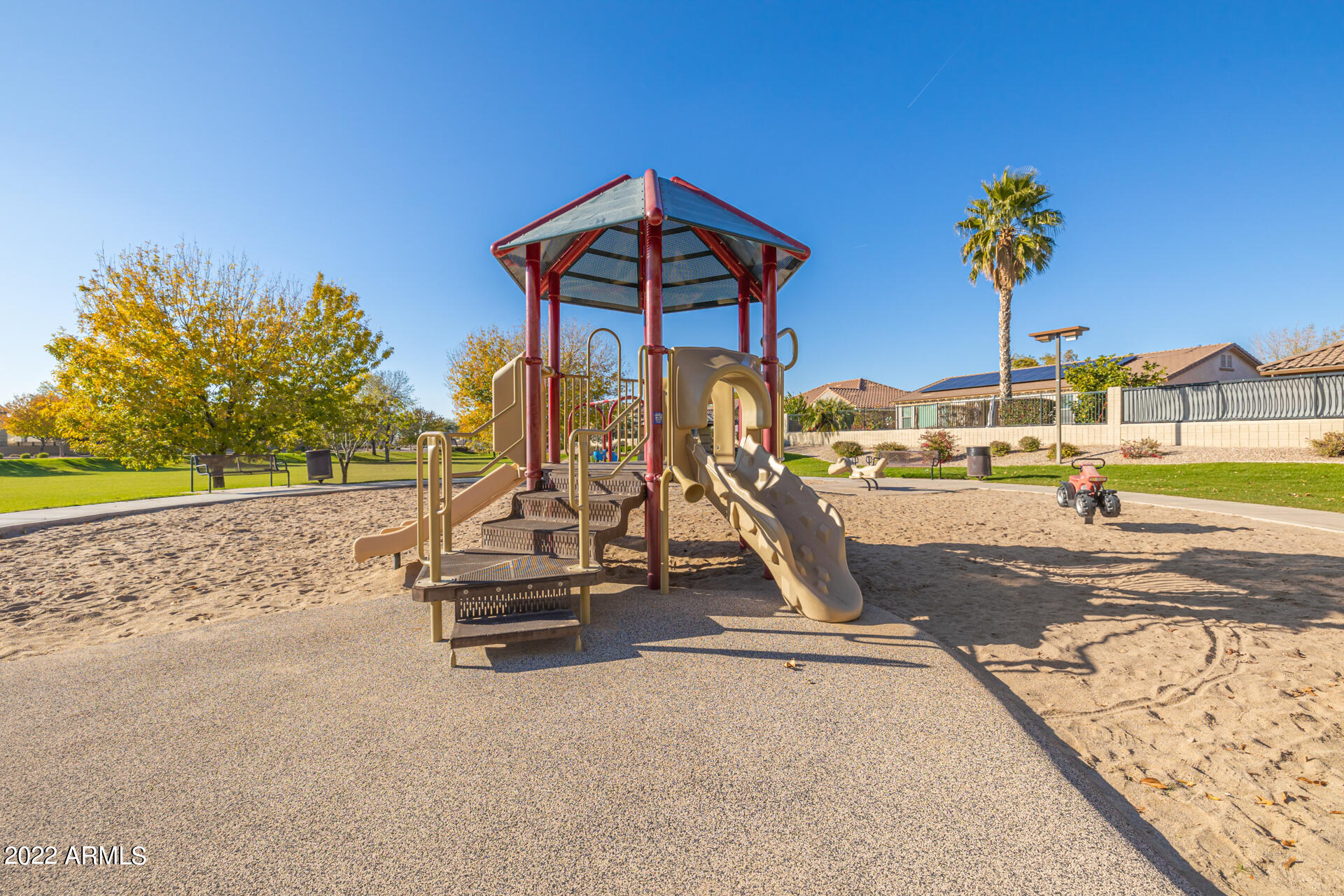 21453 E ROUNDUP Way