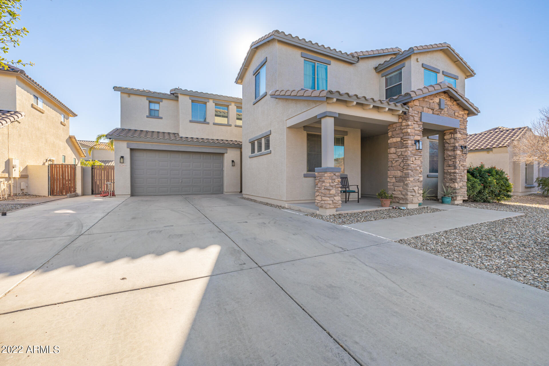 21453 E ROUNDUP Way
