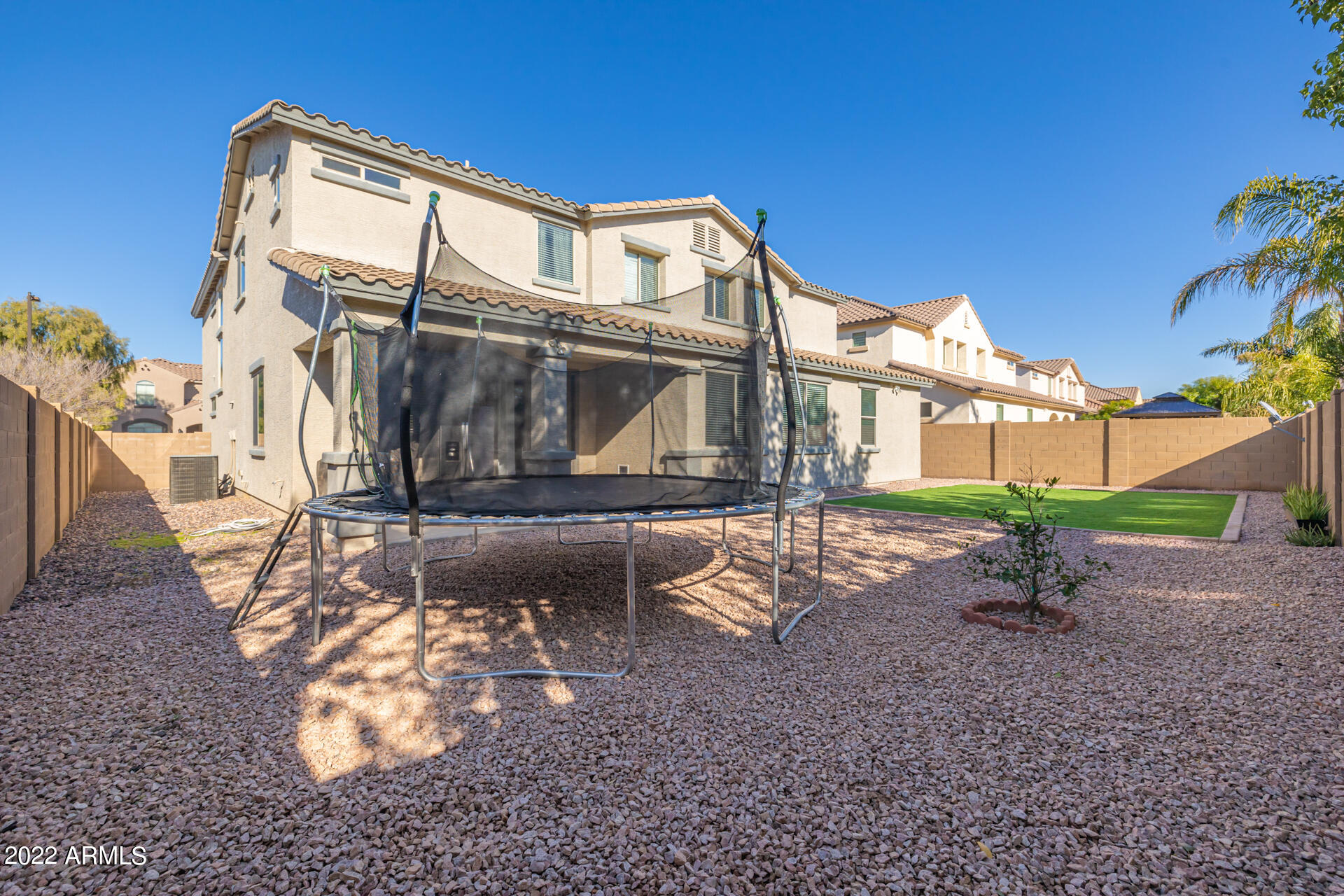 21453 E ROUNDUP Way