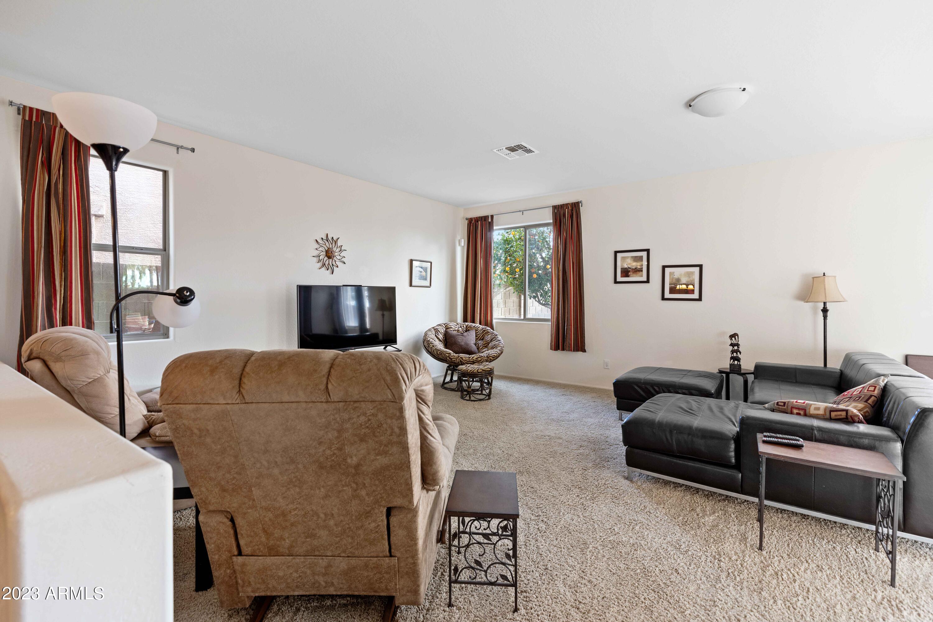 113 W PASTURE CANYON Drive