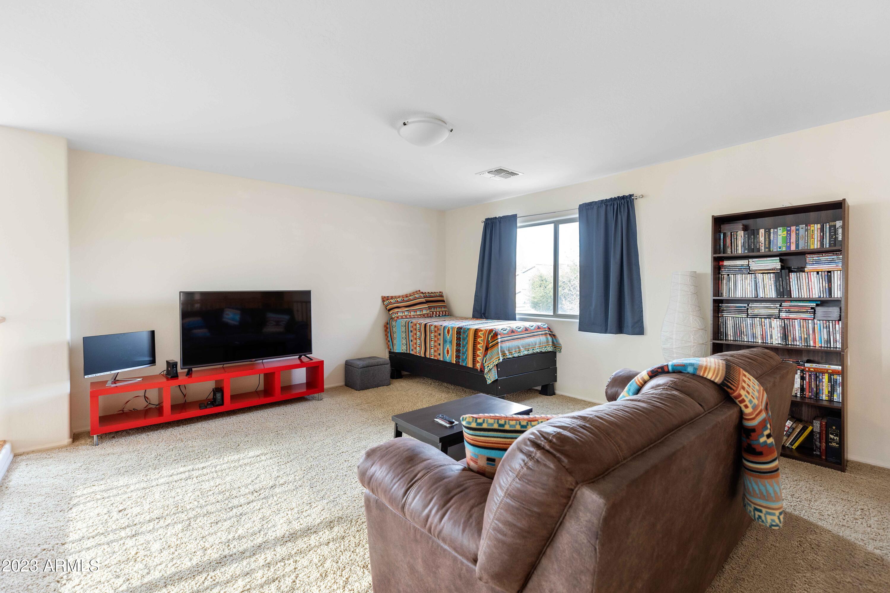113 W PASTURE CANYON Drive