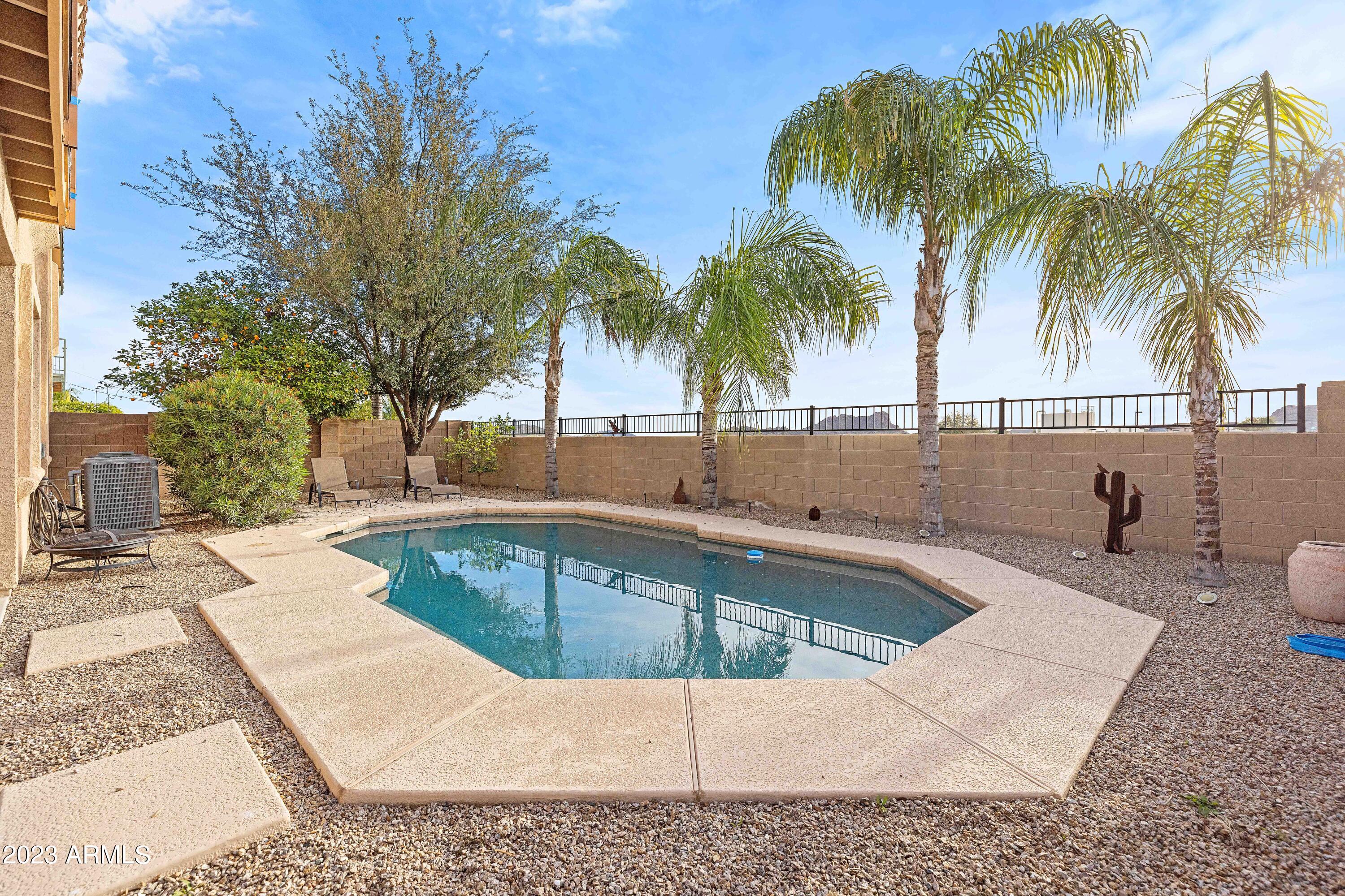113 W PASTURE CANYON Drive