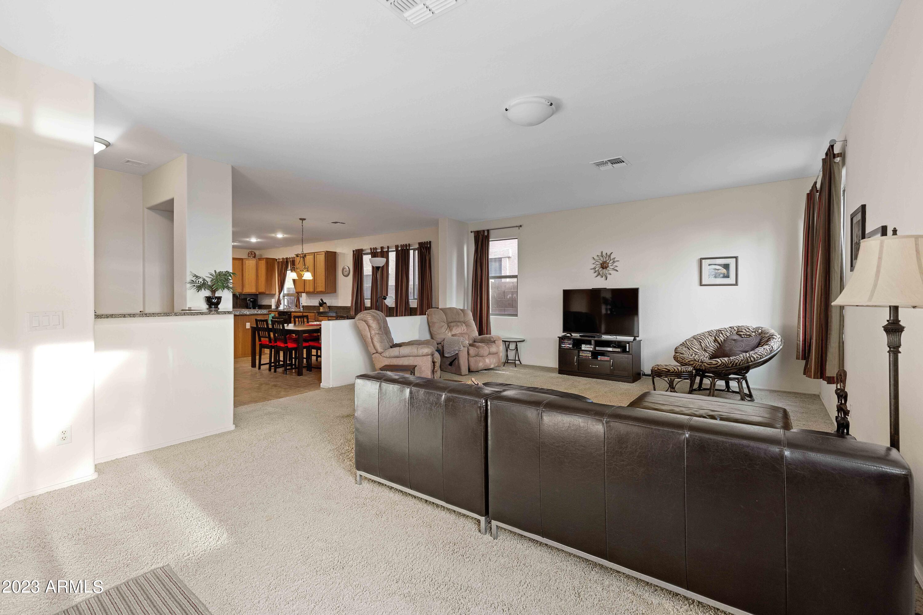 113 W PASTURE CANYON Drive