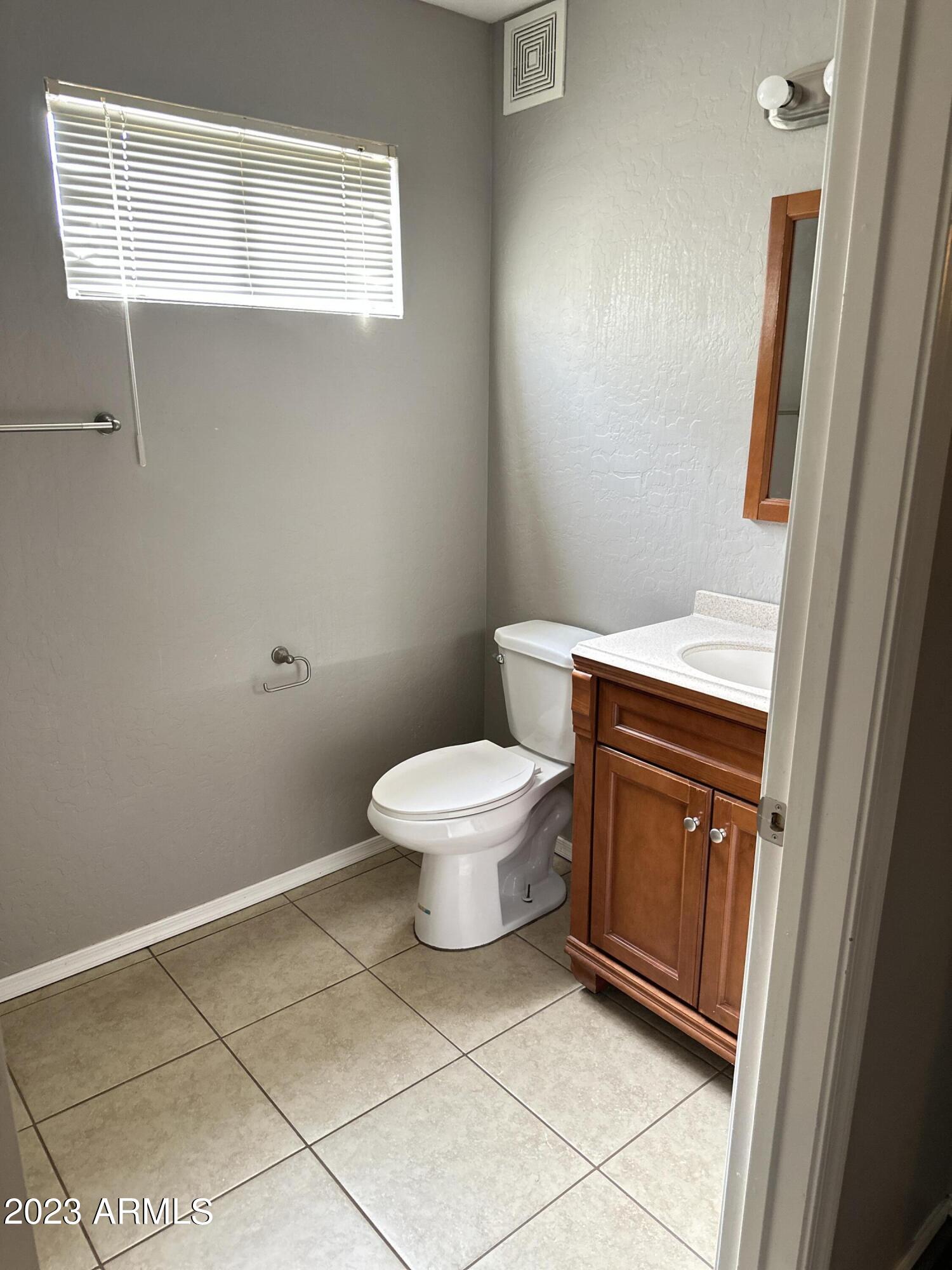 1287 N ALMA SCHOOL Road # 164