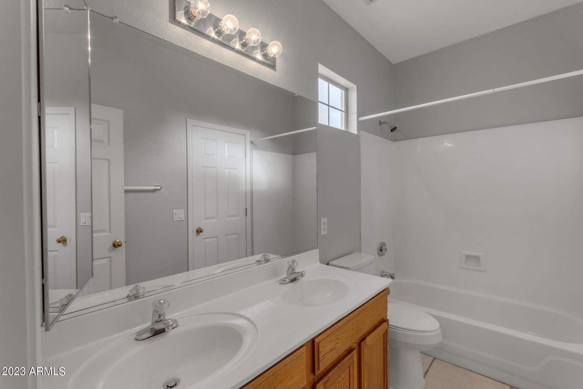 11430 W LAURELWOOD Lane