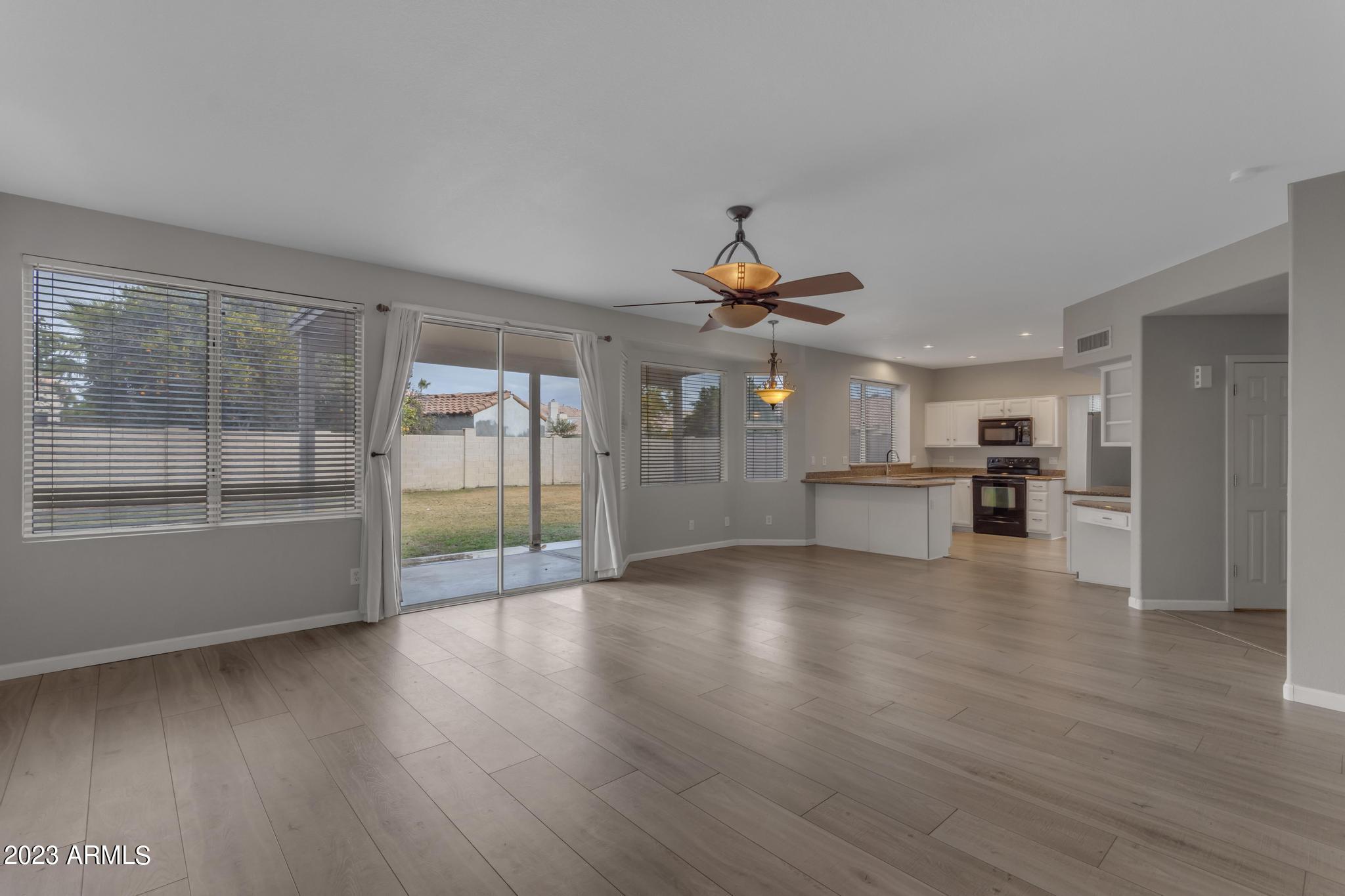 11430 W LAURELWOOD Lane