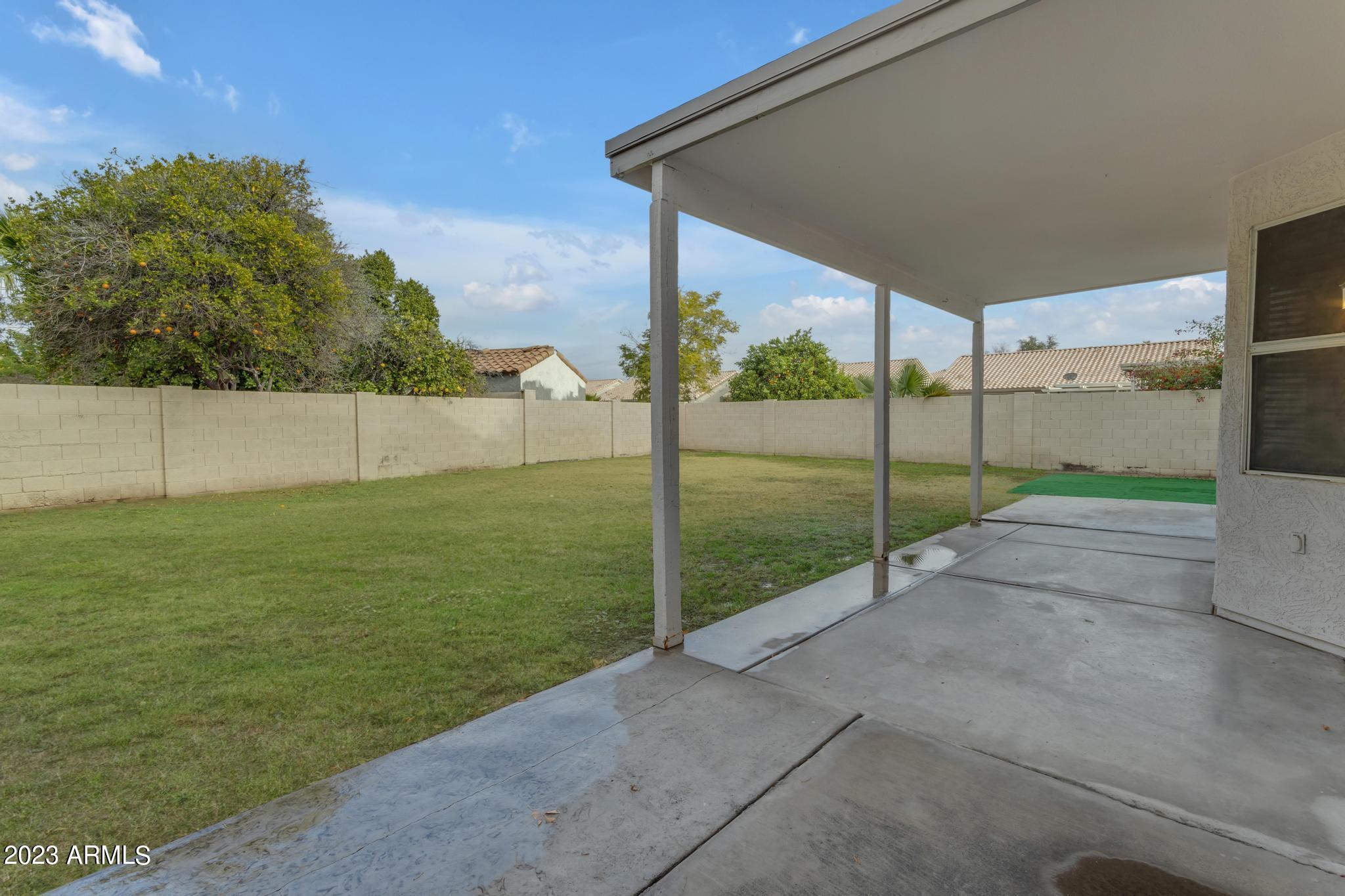 11430 W LAURELWOOD Lane