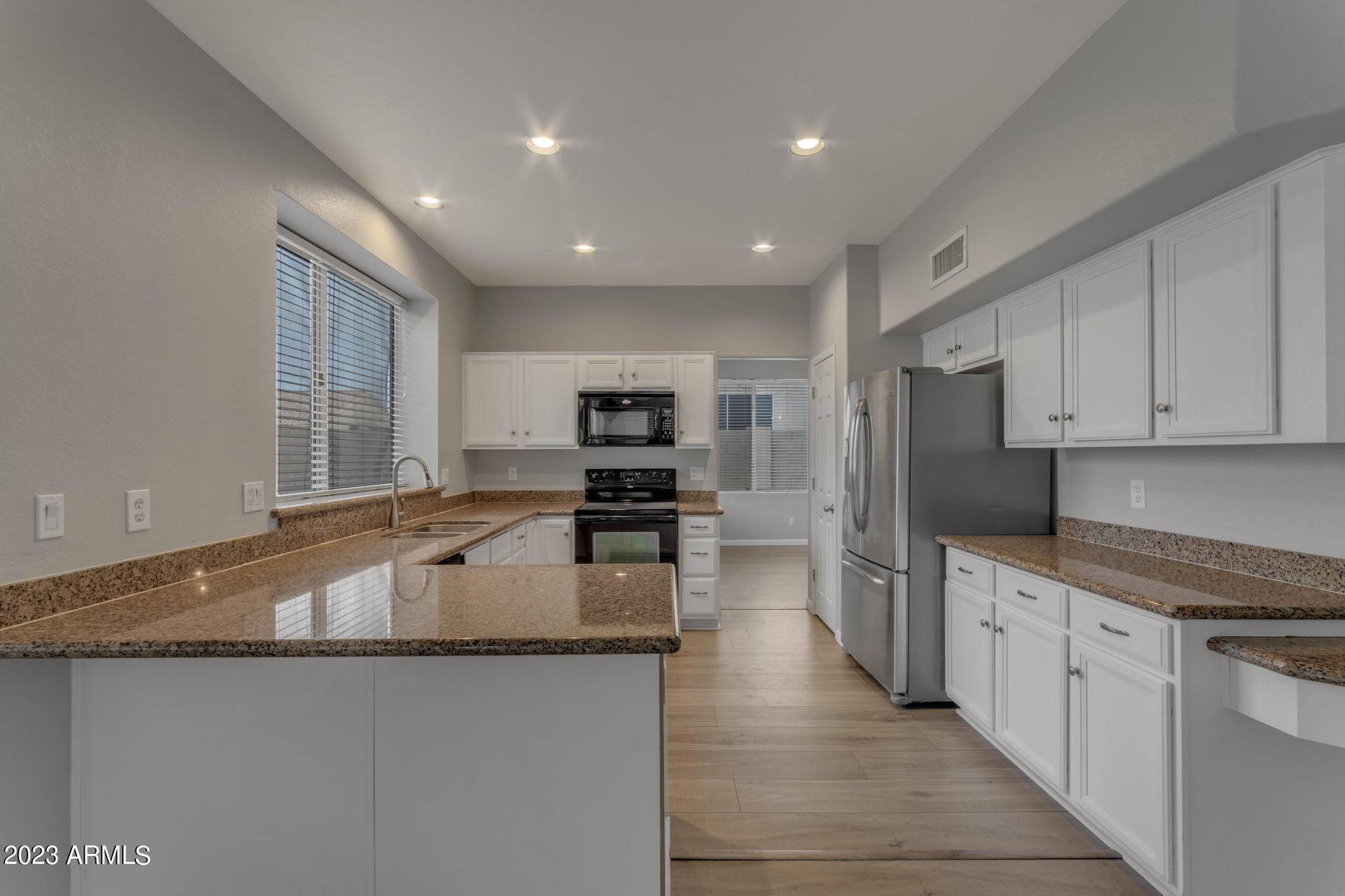11430 W LAURELWOOD Lane