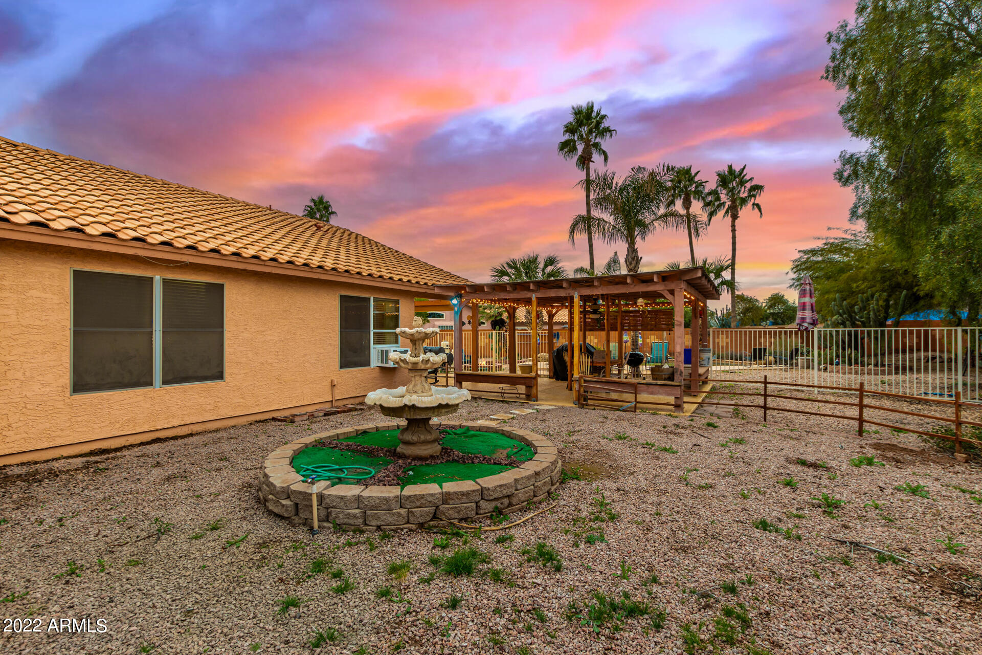 2024 S RAVEN Circle