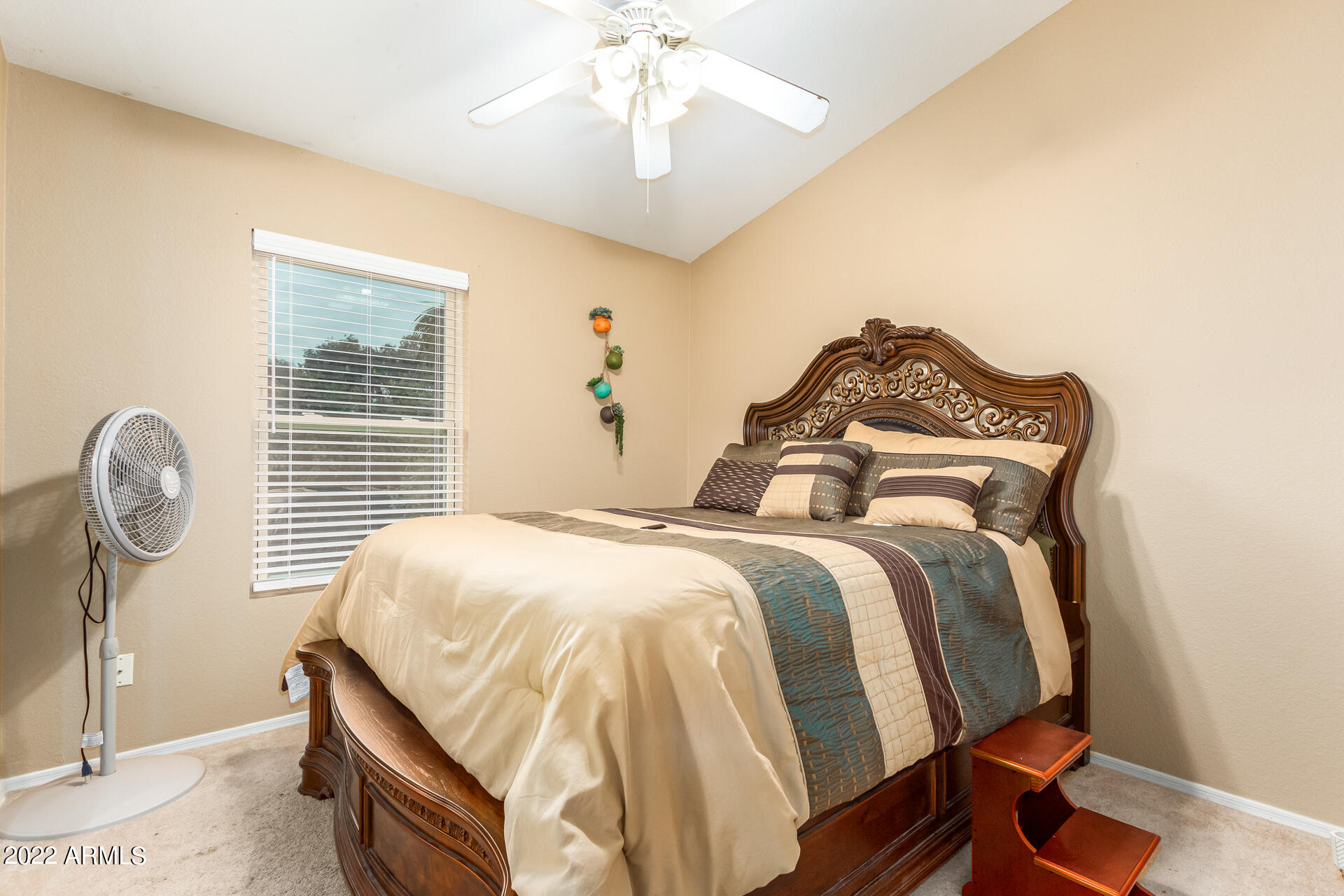 2024 S RAVEN Circle