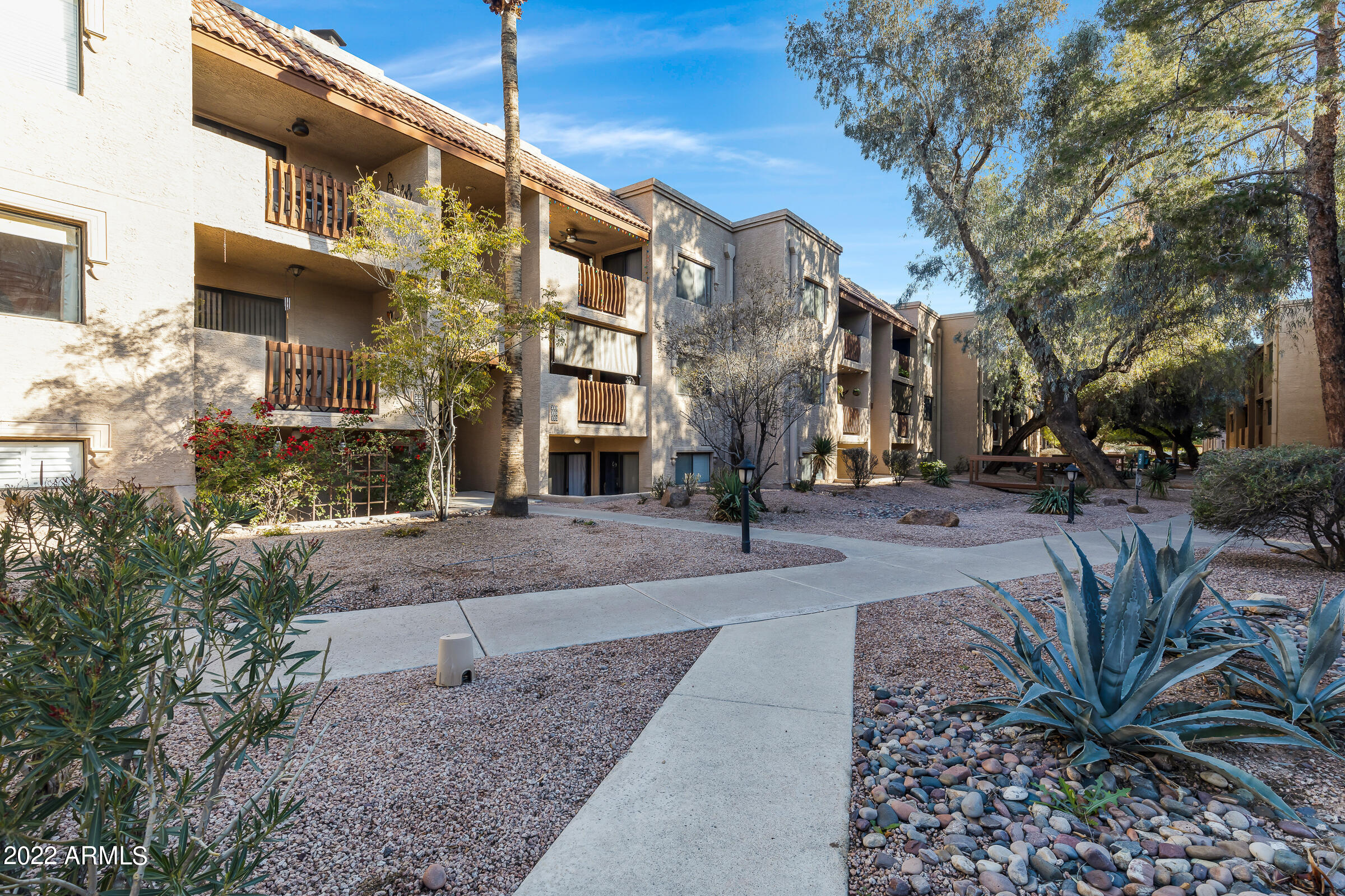 3031 N CIVIC CENTER Plaza # 132