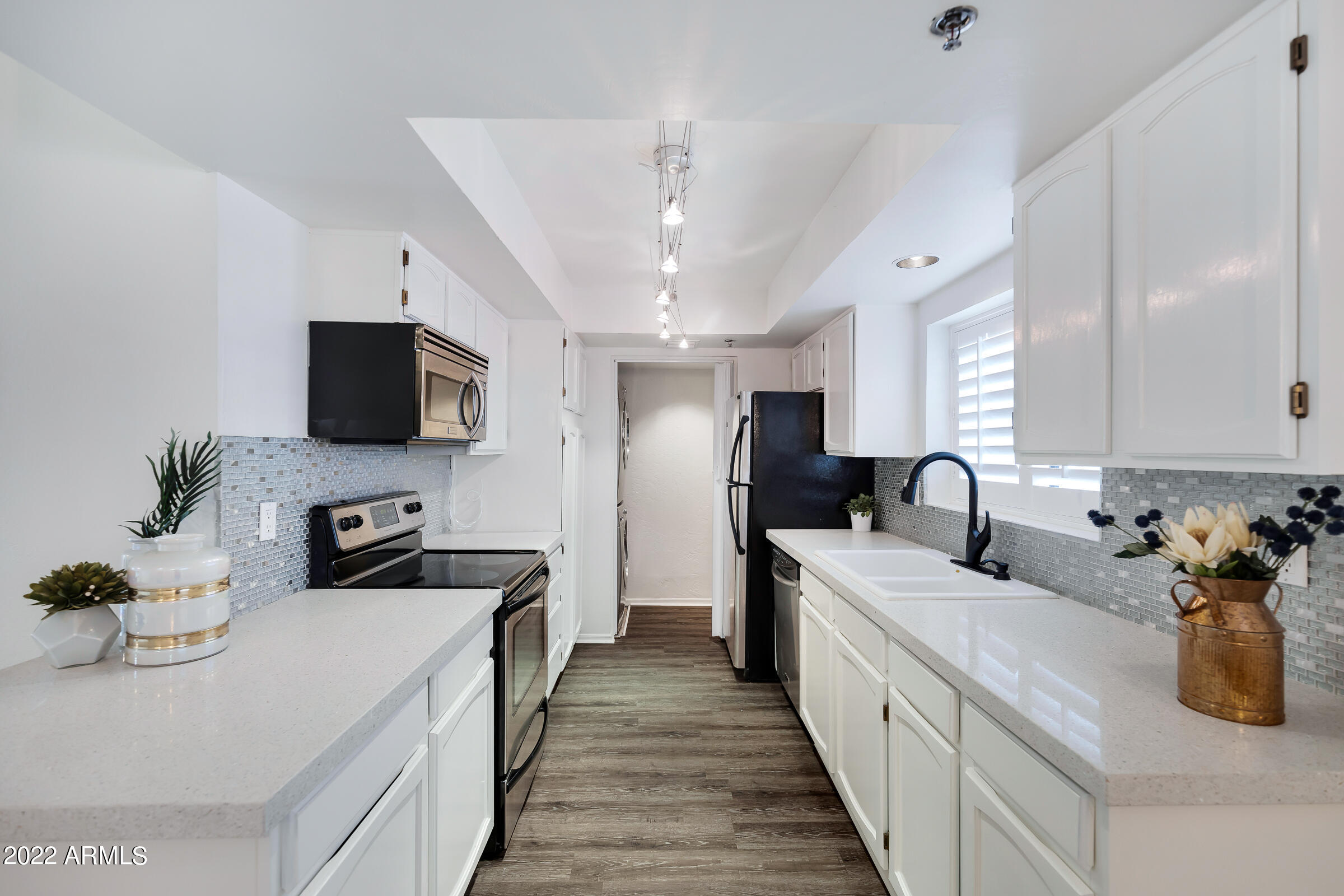 3031 N CIVIC CENTER Plaza # 132