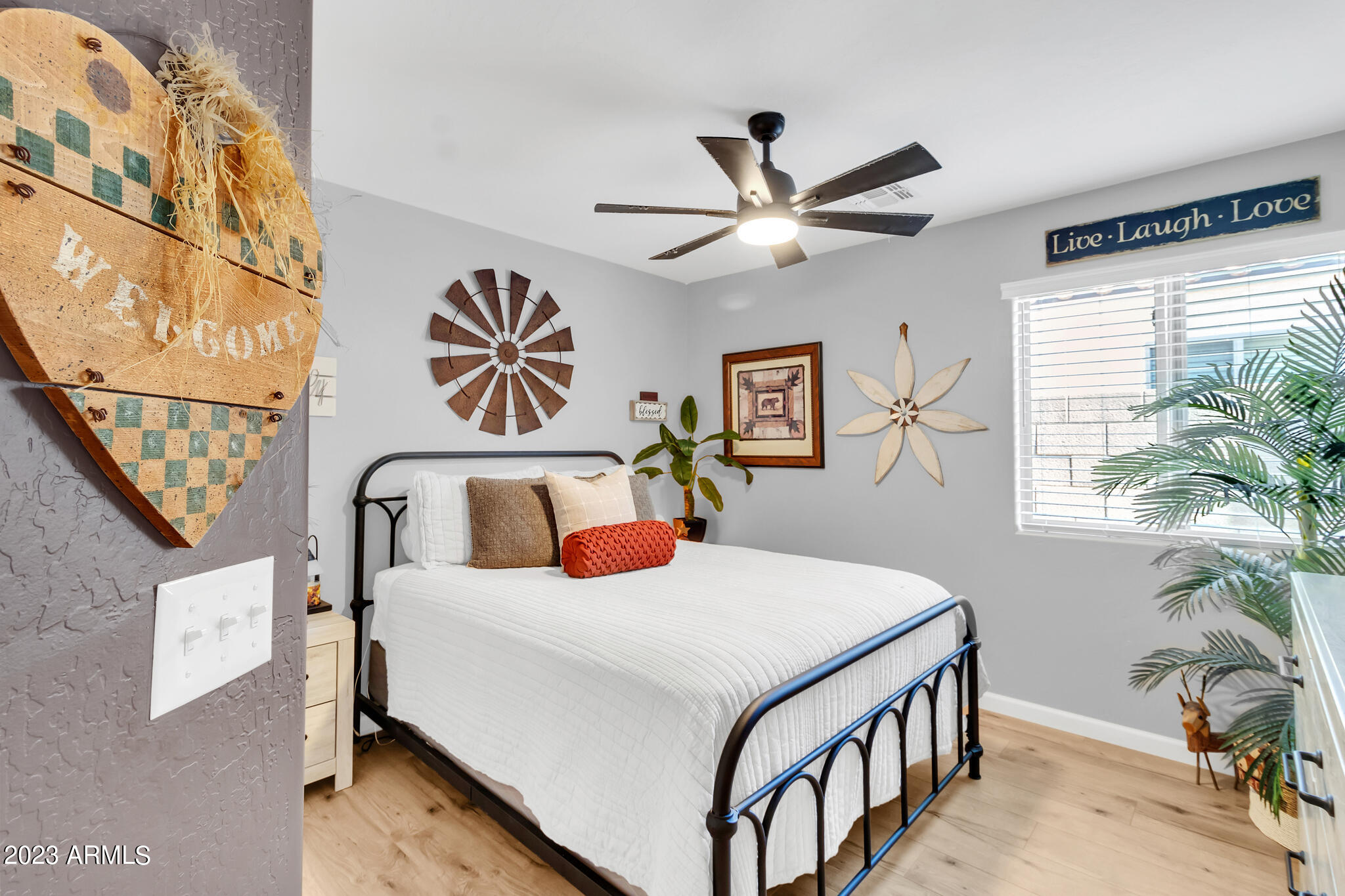 12064 W MORNING DOVE Drive