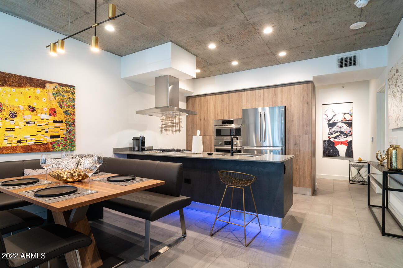 7180 E KIERLAND Boulevard # 0606